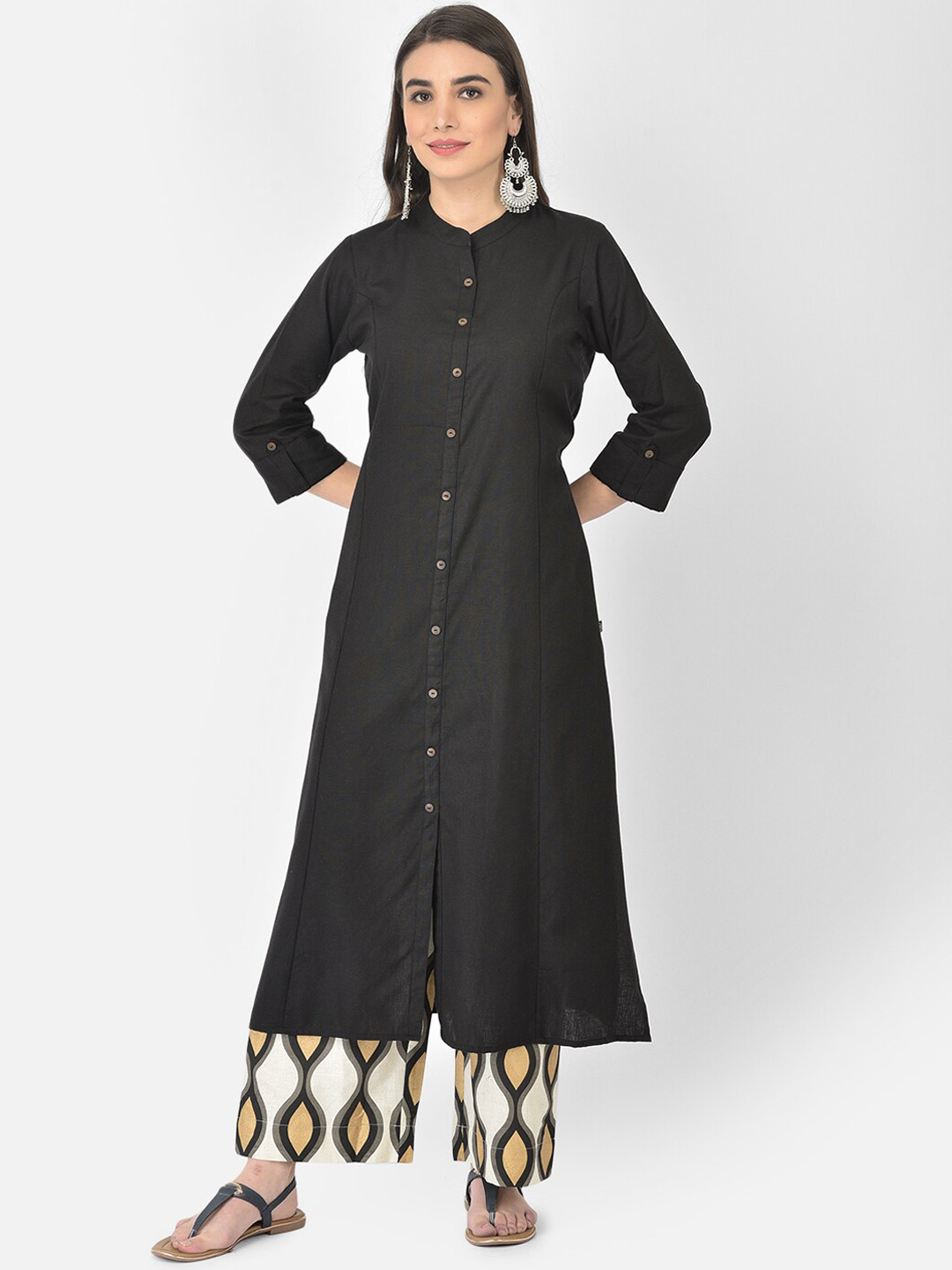 Pistaa Women Black & Off-White Panelled Kurta with Palazzos