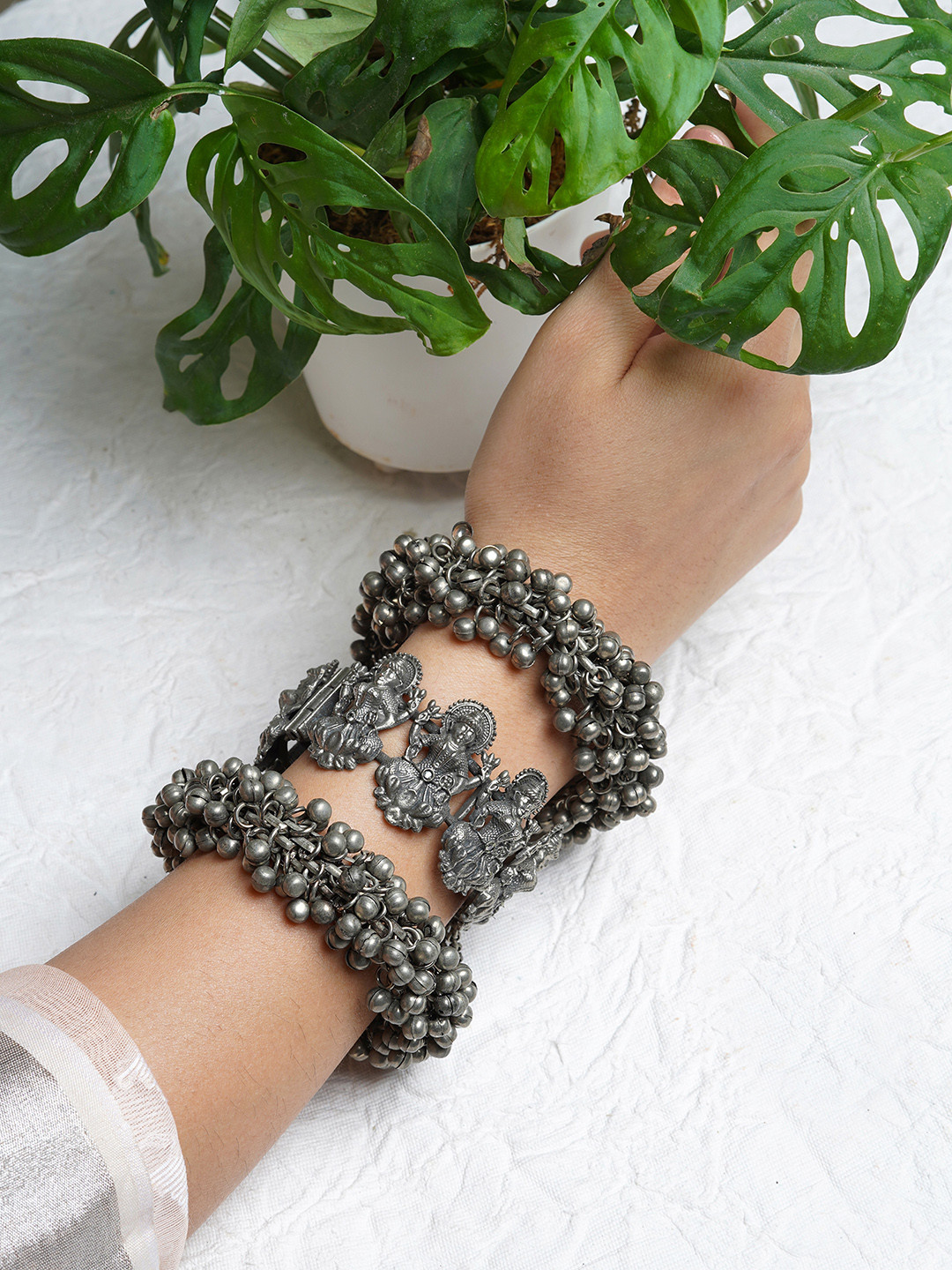 TEEJH Women Set Of 3 Silver-Plated Raakin Stacked Bangle-Style Bracelet