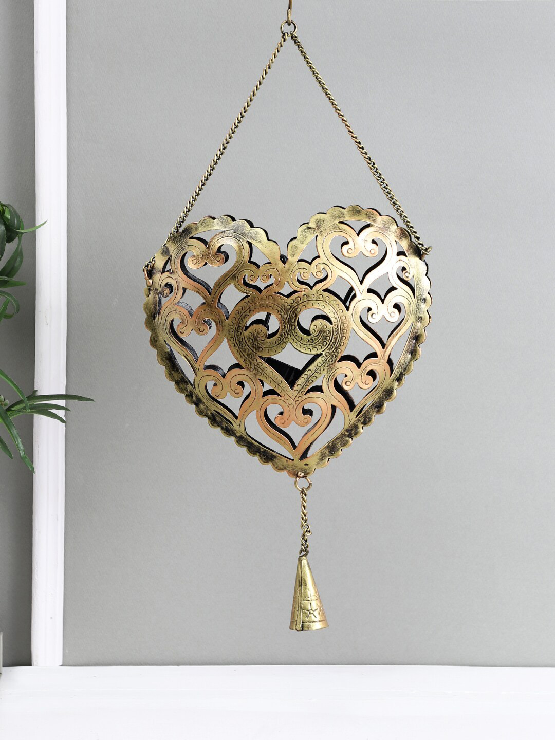 Aapno Rajasthan Gold-Toned Heart light jali Candle Holders