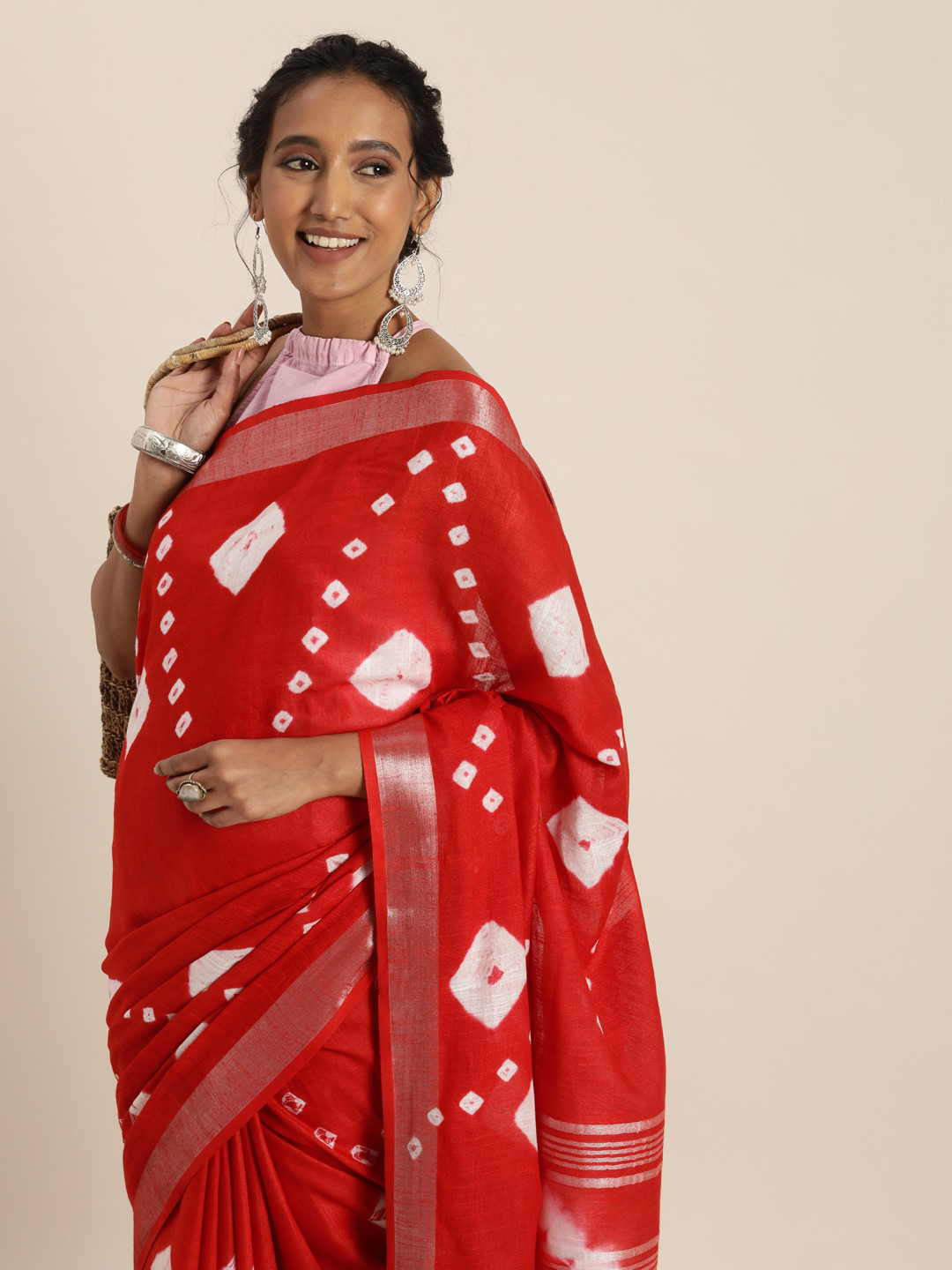 Taavi Red & White Tie and Dye Bandhani Saree