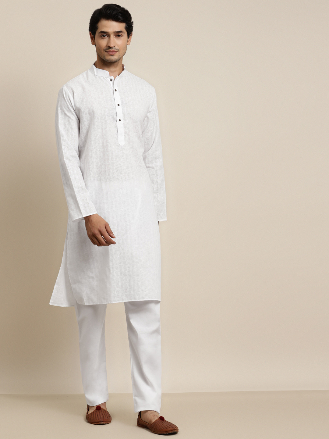 Anug by SOJANYA Men White Kurta with Churidar