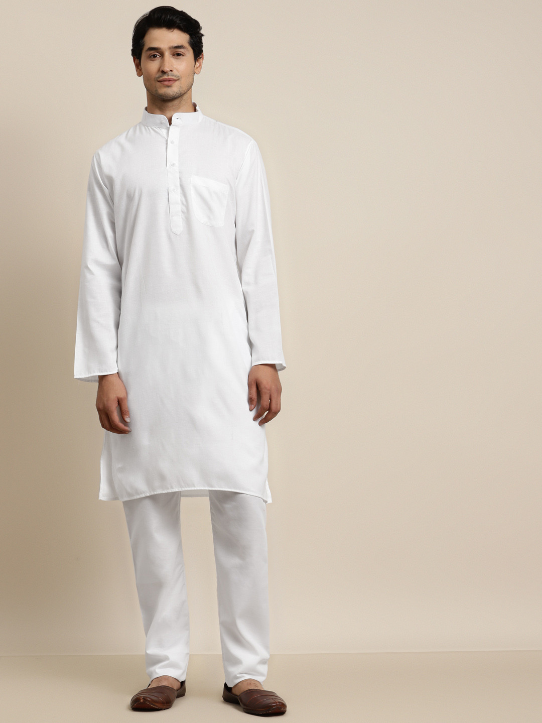 Anug by SOJANYA Men White Kurta with Pyjamas