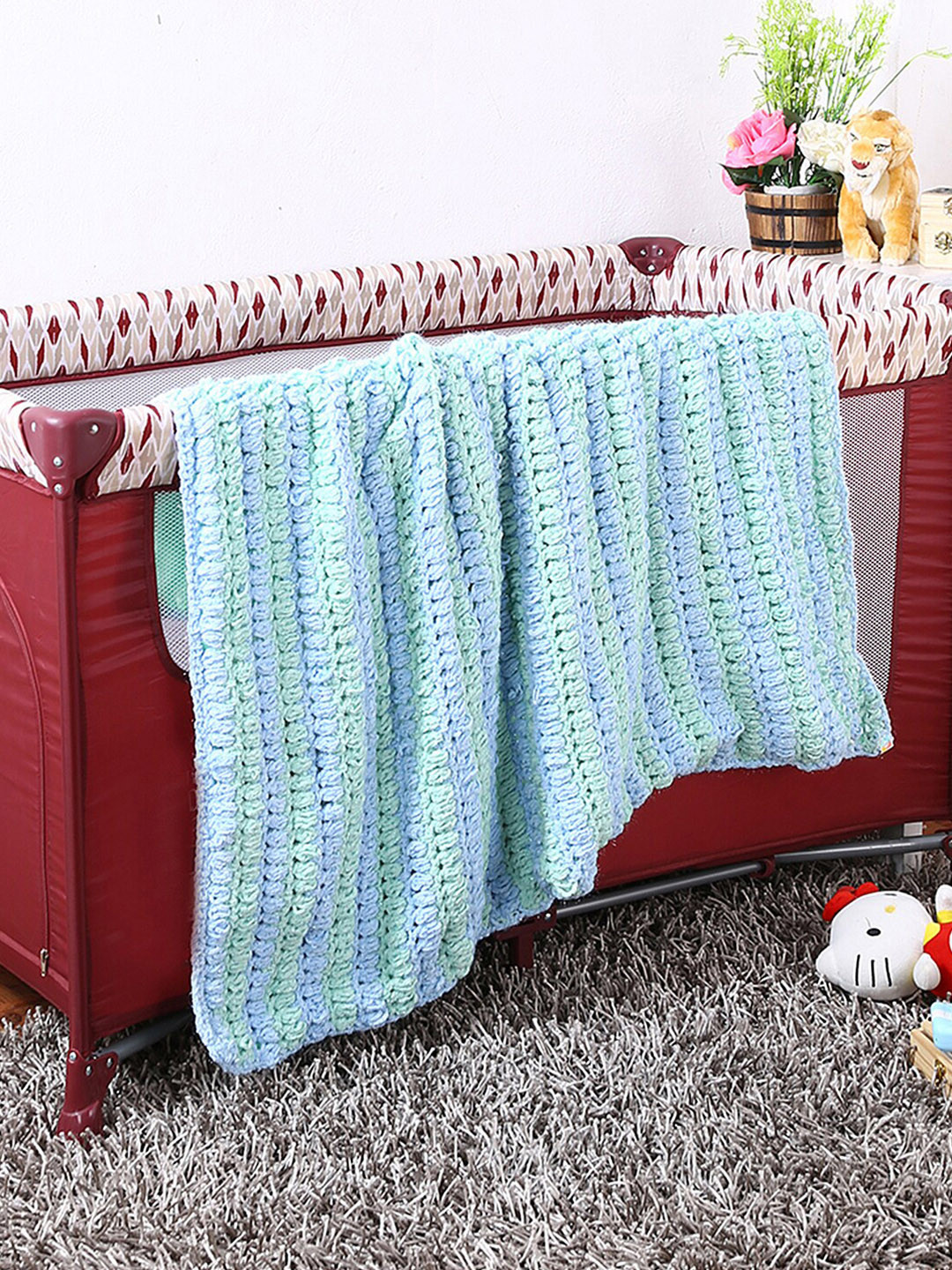 Magic Needles Kids Blue Self Design 1000 GSM AC Room Single Bed Pram