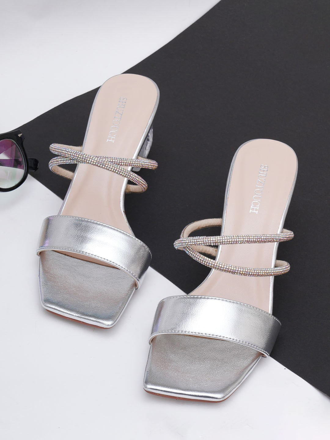 SHUZ TOUCH Women Silver-Toned Block Heels