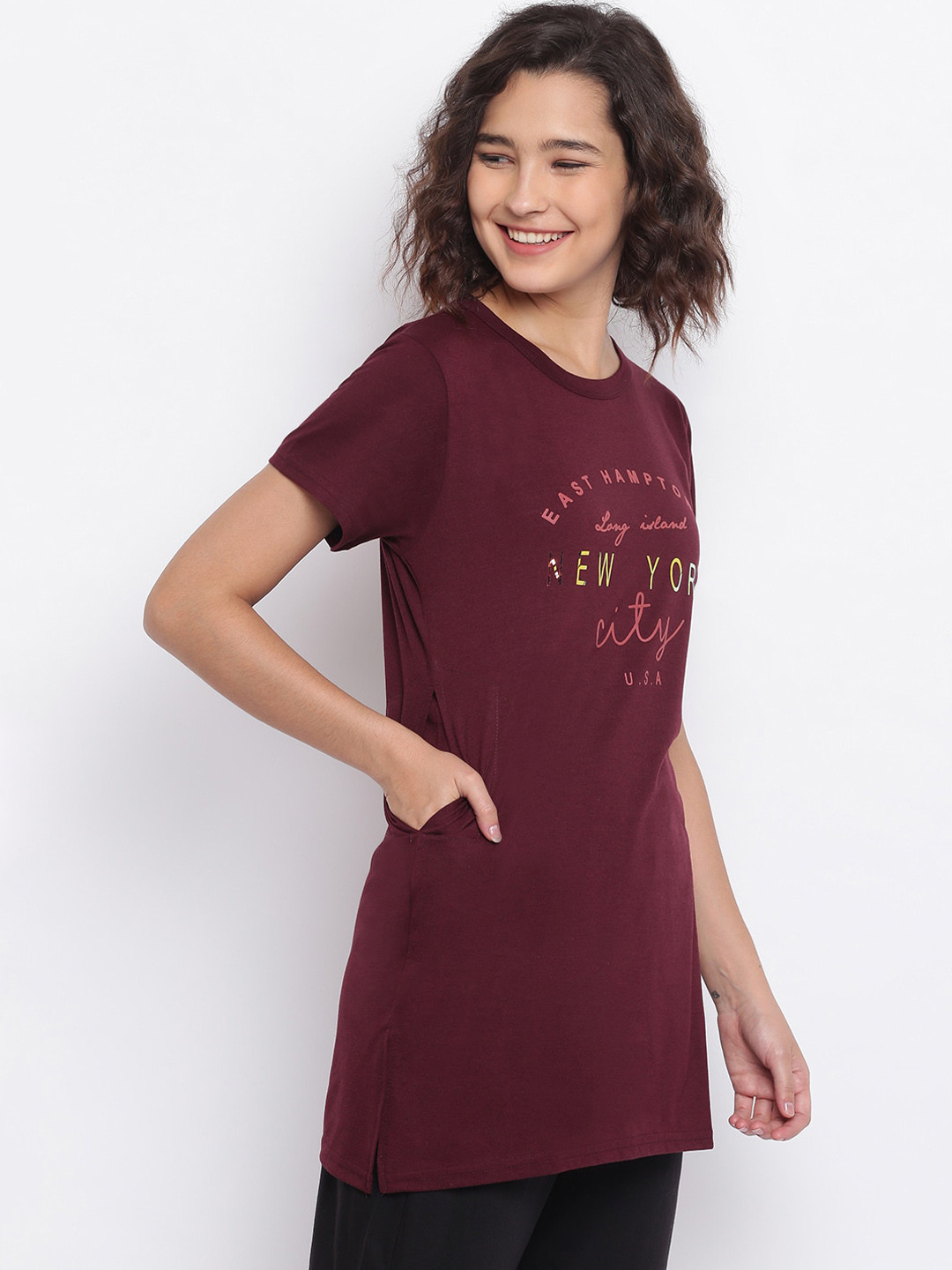 Duchess Women Maroon & Black Printed Night suit