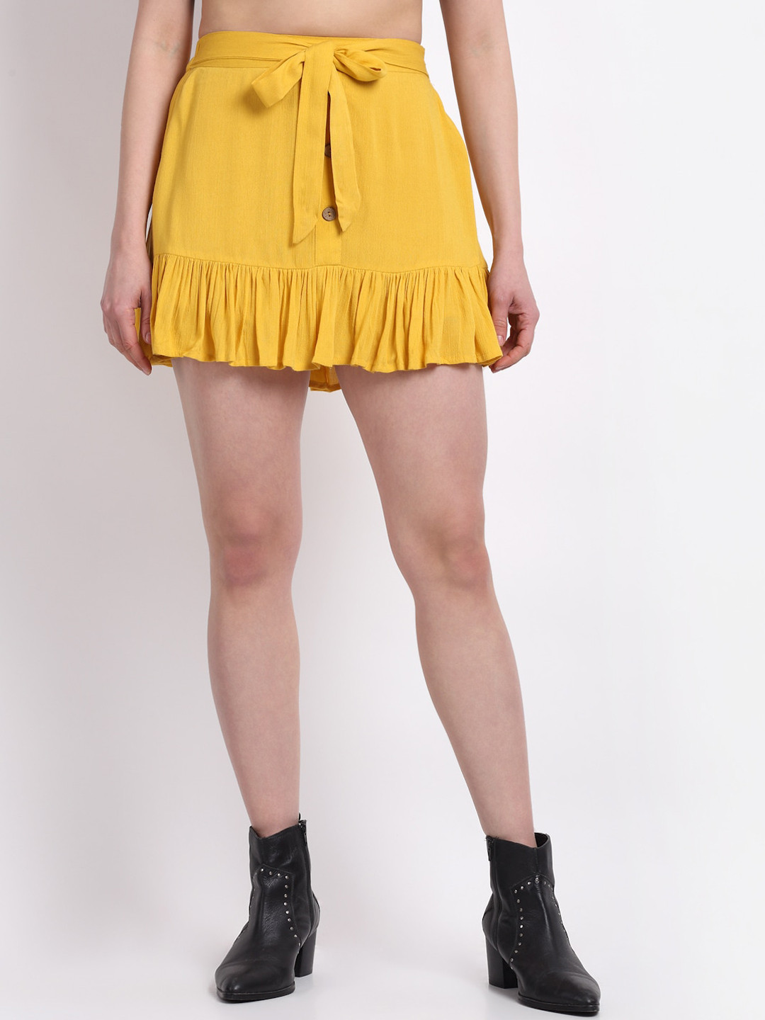La Zoire Women Mustard Solid Flared Mini Skirt
