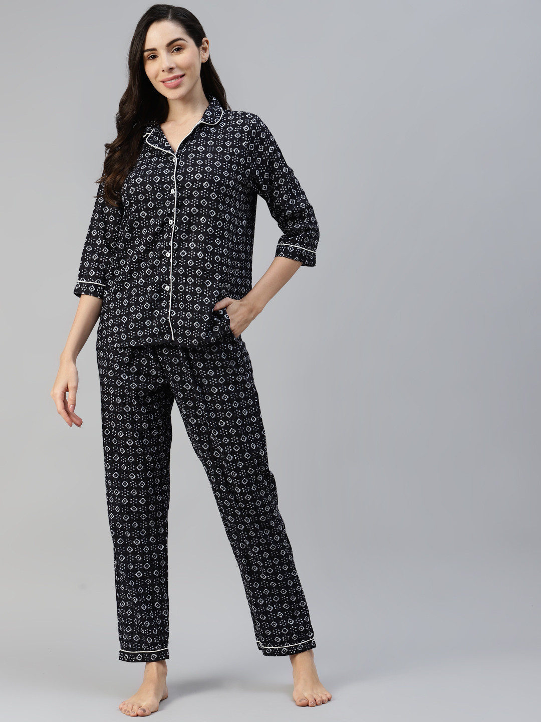 Fusion Threads Women Navy Blue & White Pure Cotton Printed Night suit