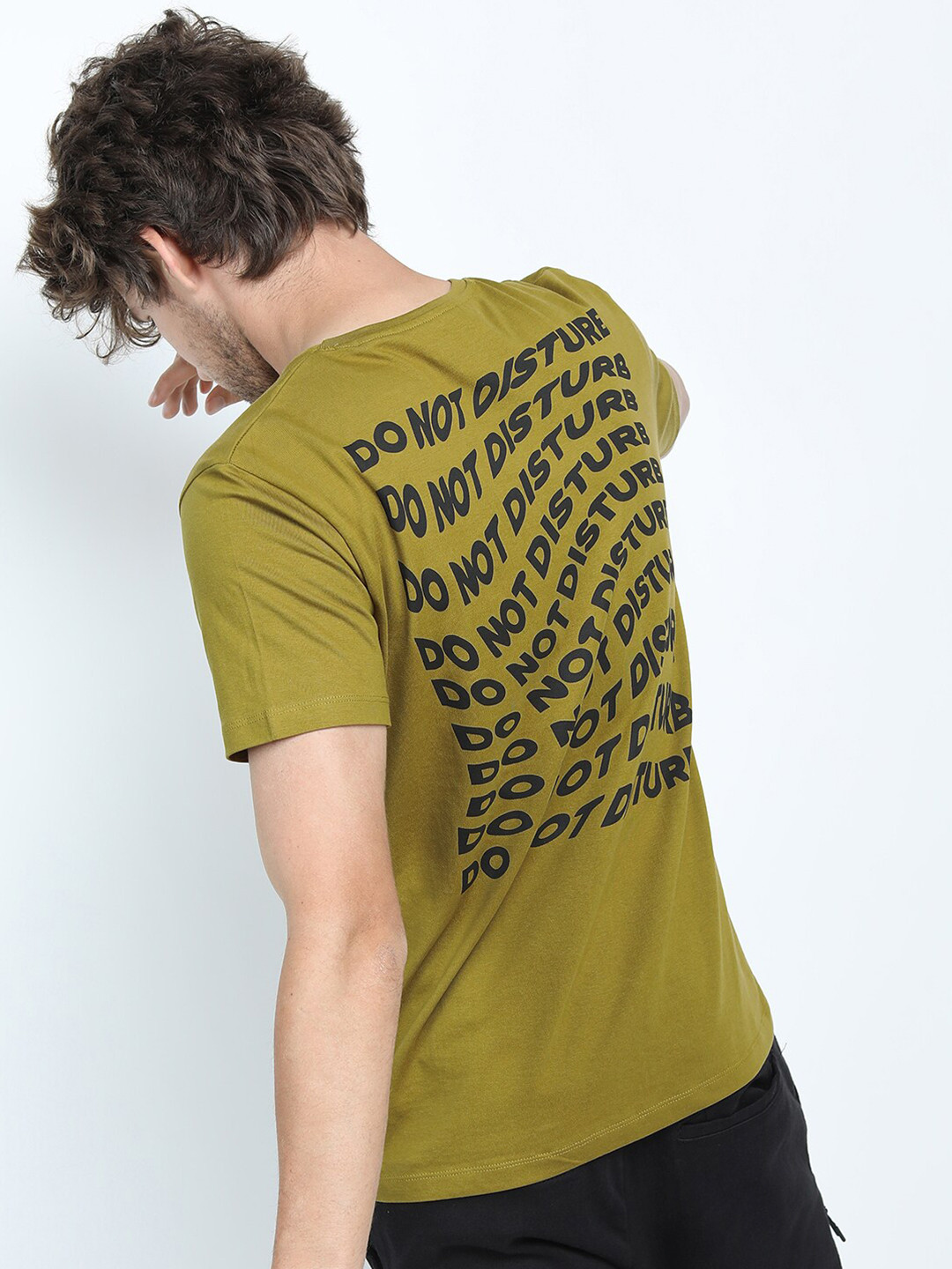 HIGHLANDER Men Olive Green Typography Printed Slim Fit T-shirt