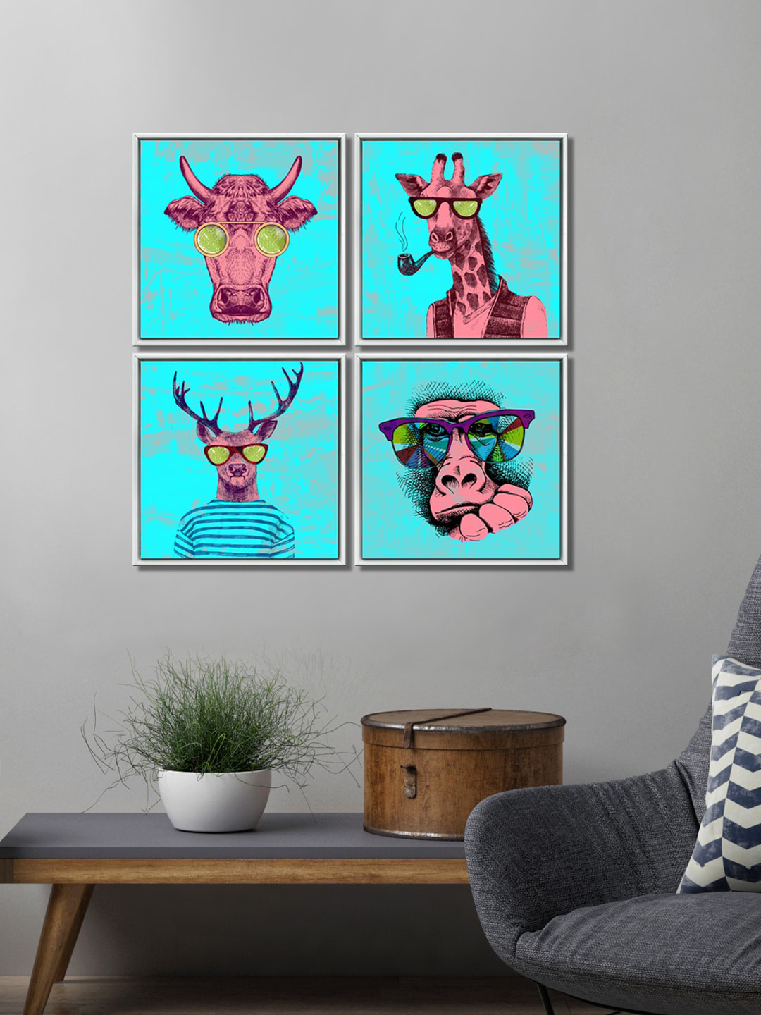 999Store Set of 4 Animals Blue Framed Wall Paintings
