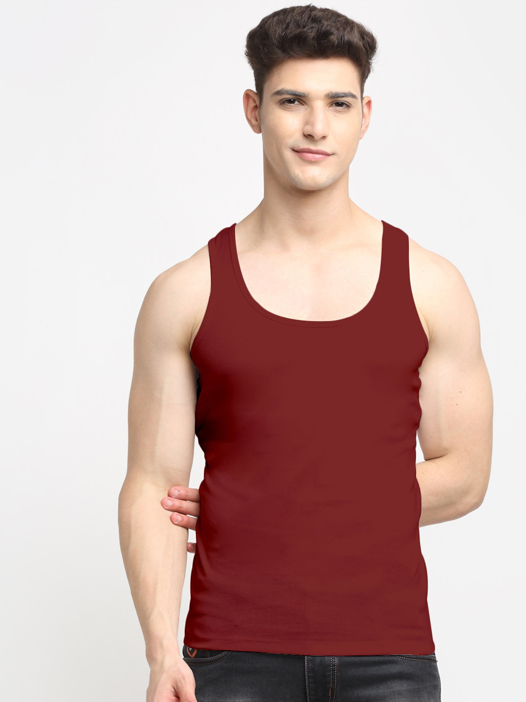 Friskers Men Solid Pure Cotton Maroon Innerwear Vests