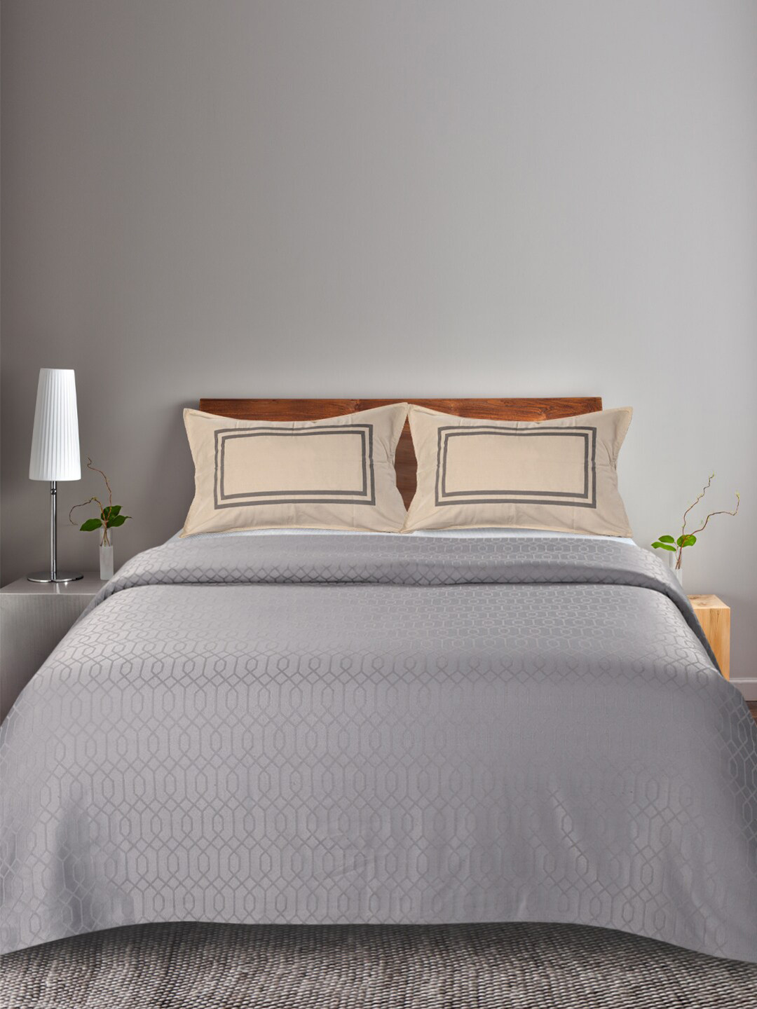 Saral Home Grey Geometric Cotton 160 TC Queen Bedsheet with 2 Pillow Covers-266 x 274 cm