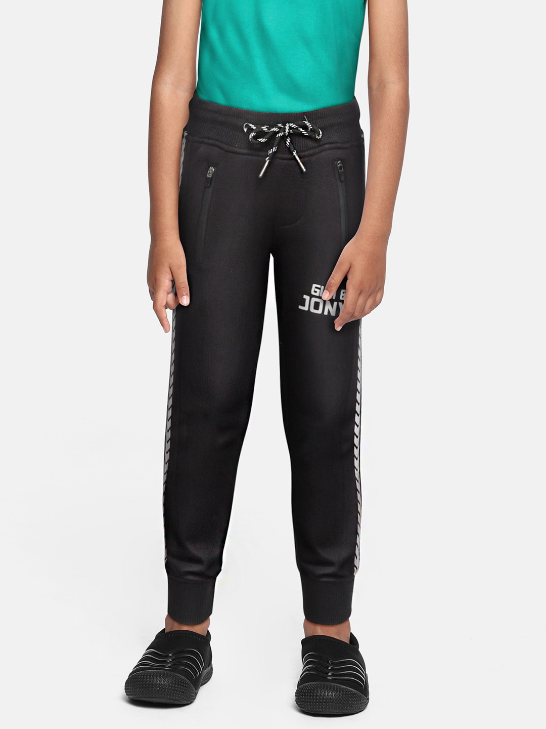 Gini and Jony Boys Black Solid Joggers with Side Stripe