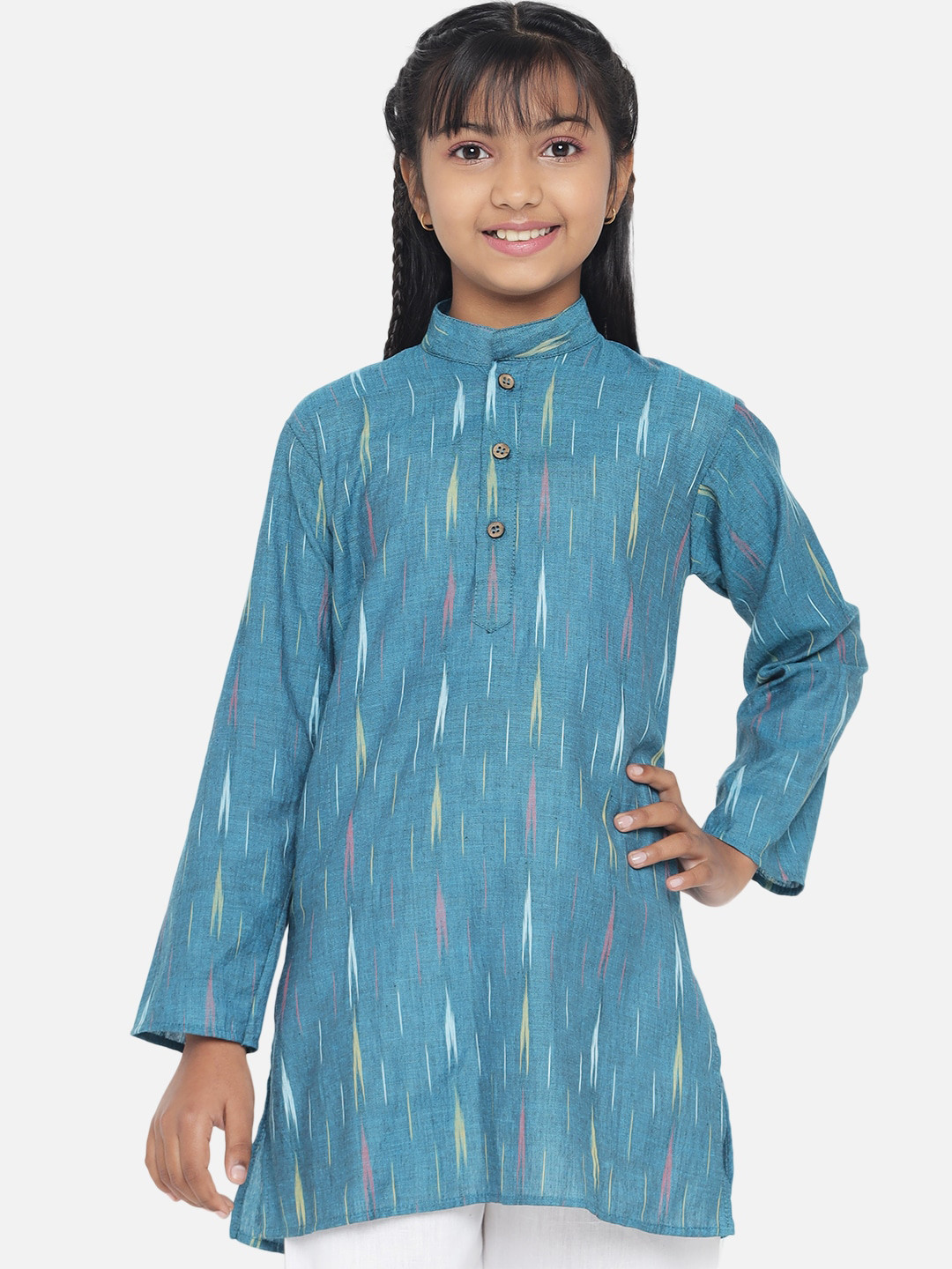 Vastraa Fusion Girls Teal Ikat Print Cotton Kurta
