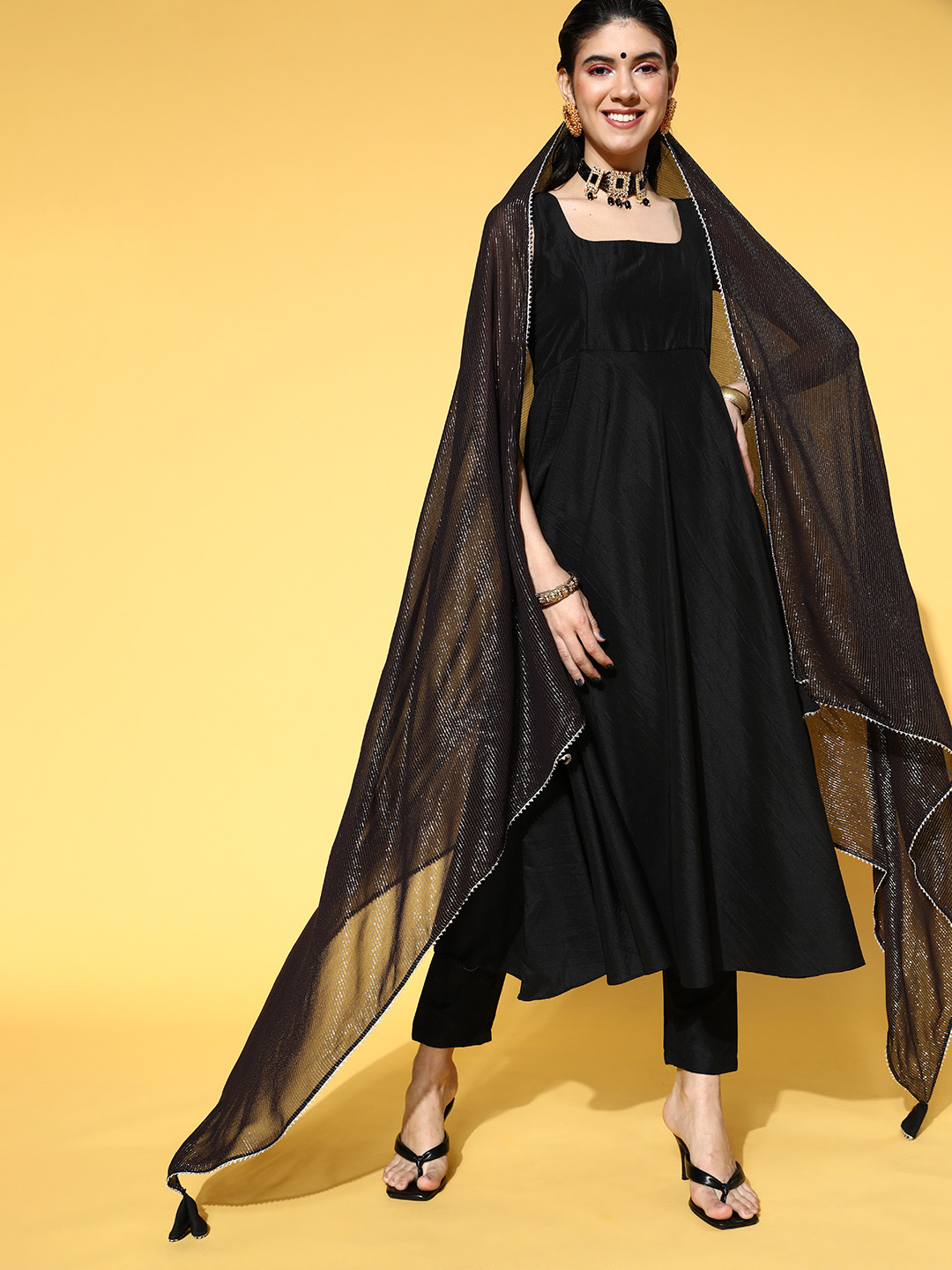 Inddus Solid Silk Blend Nuovo Sleeves Kurta Set