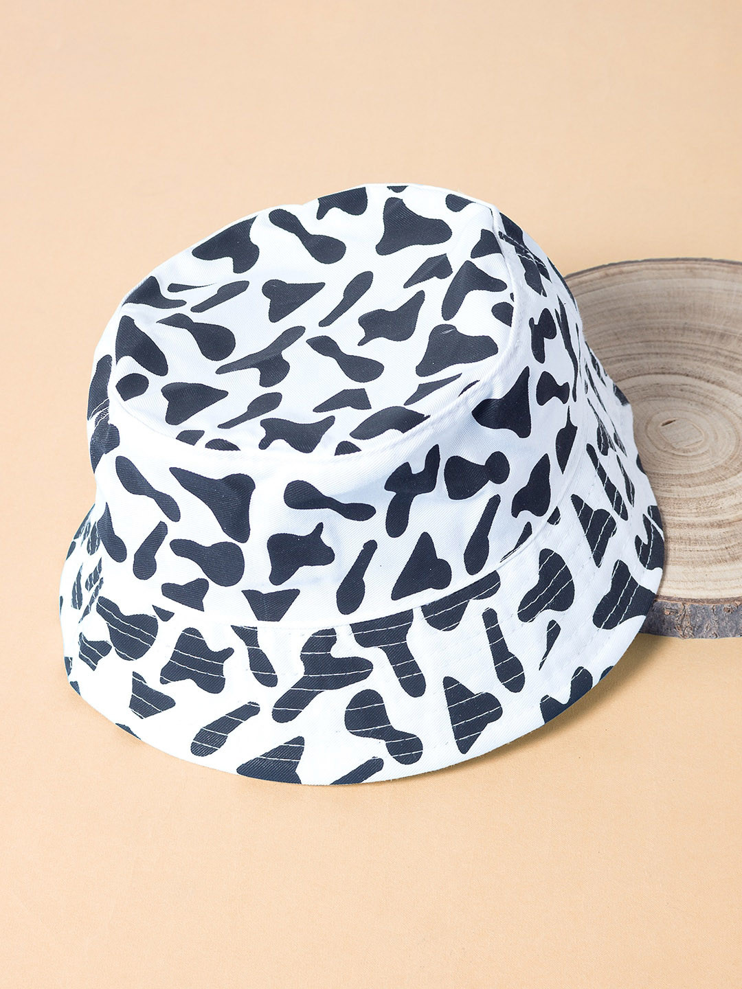Golden Peacock Women White & Black Animal Printed Pure Cotton Bucket Hat