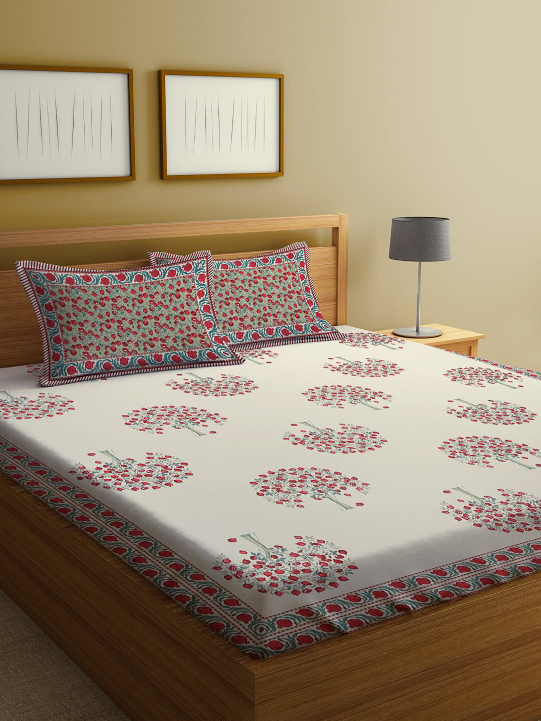 Rajasthan Decor Cream Ethnic Motifs Cotton 144 TC Fitted King Bedsheet with 2 Pillow Covers-98 x 106 inches