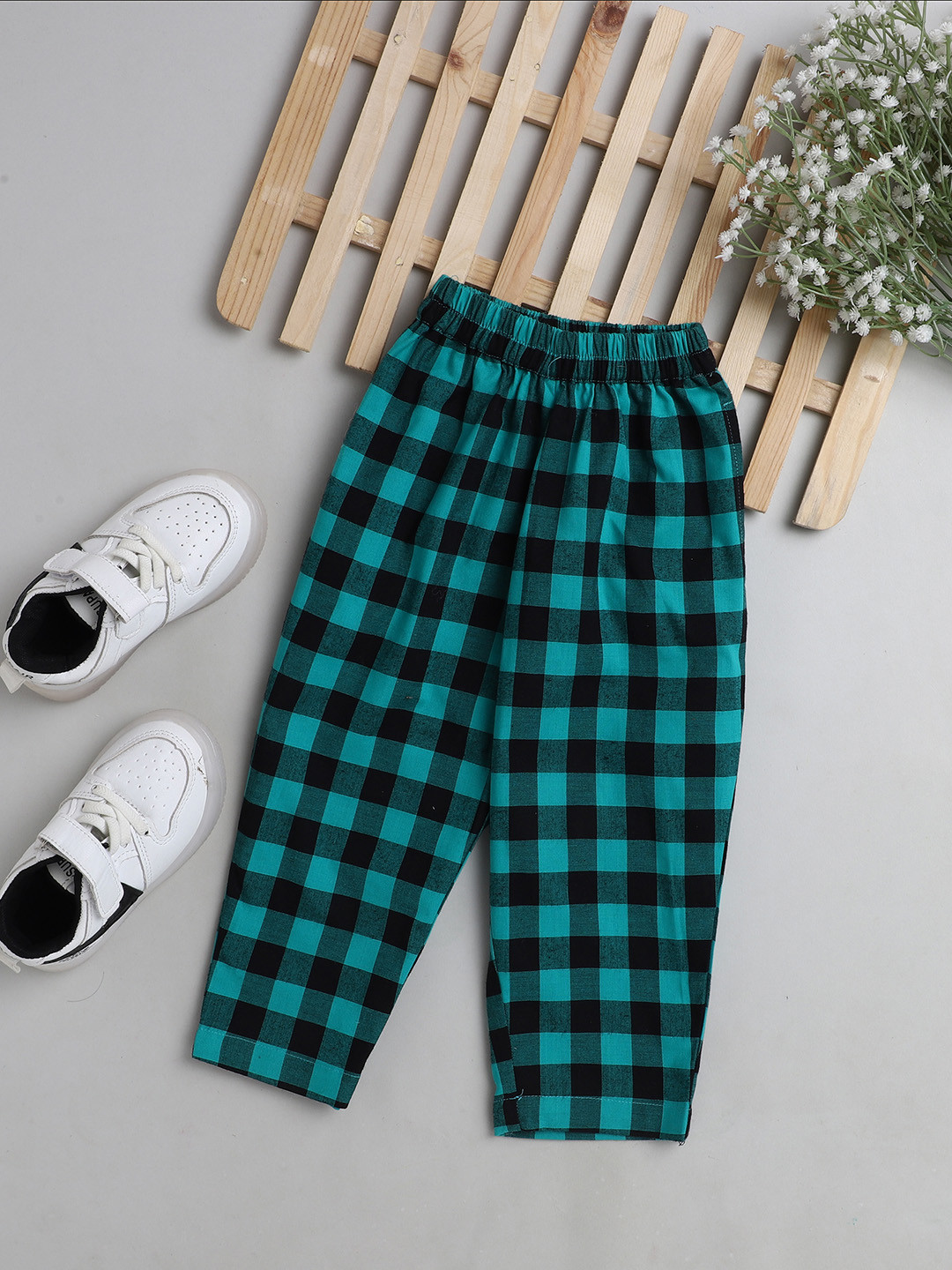 The Magic Wand Girls Green & Black Checked Lounge Pant