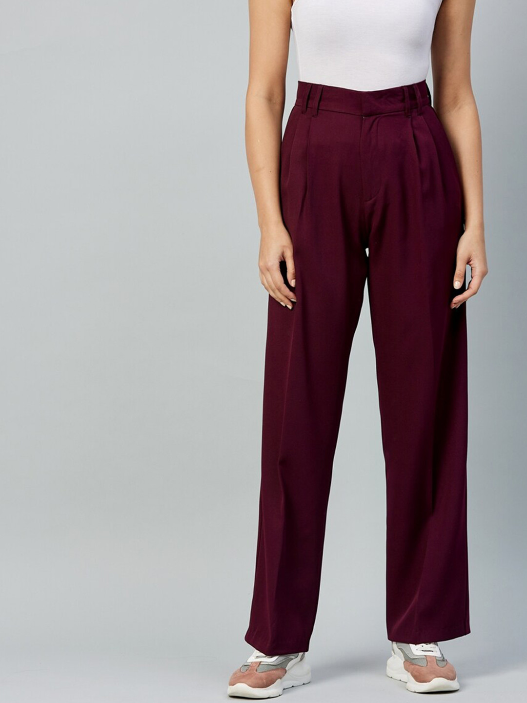 DELAN Women Maroon Relaxed Straight Fit High-Rise Easy Wash Pleated Trousers