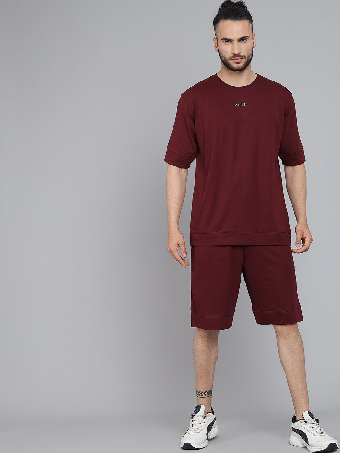 GRIFFEL Men Maroon Pure Cotton T-shirt with Shorts