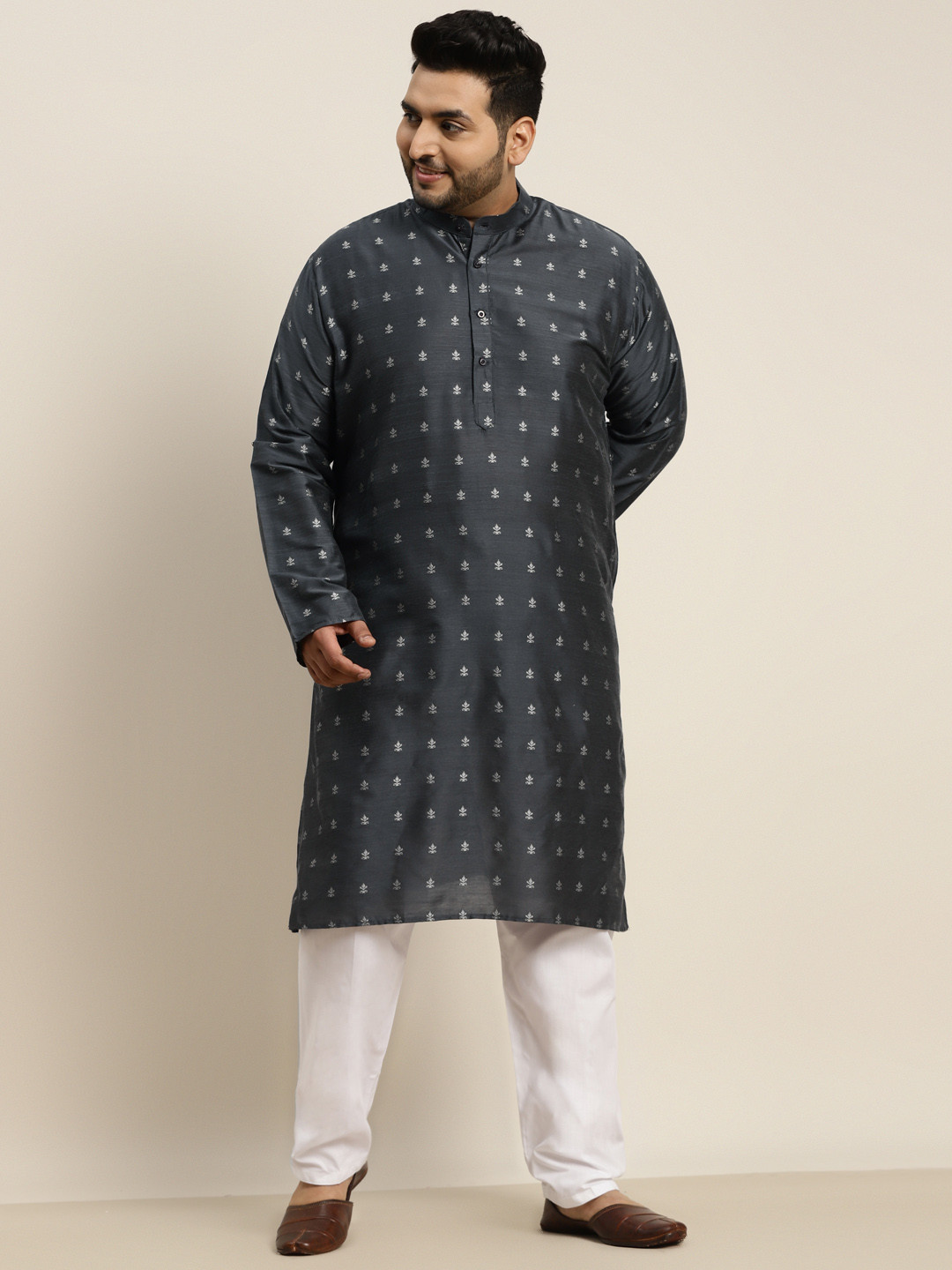 SOJANYA PLUS Men Charcoal Grey & Silver Jacquard Silk Woven Design Straight Kurta