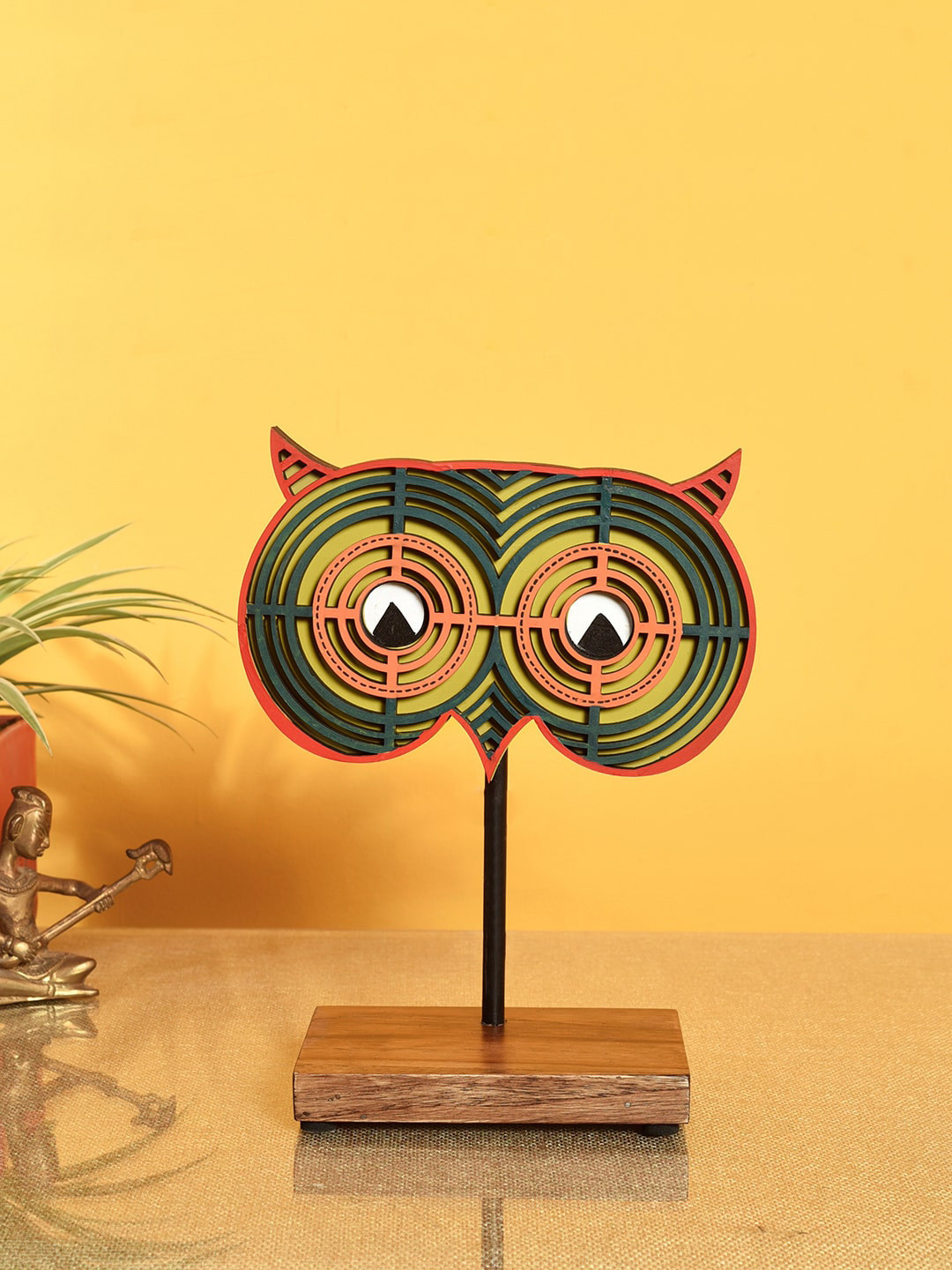 AAKRITI ART CREATIONS Owl'S Eye Table Mask Stand Green Wood Natural Living Room Medium Showpiece - 9.8 Inches