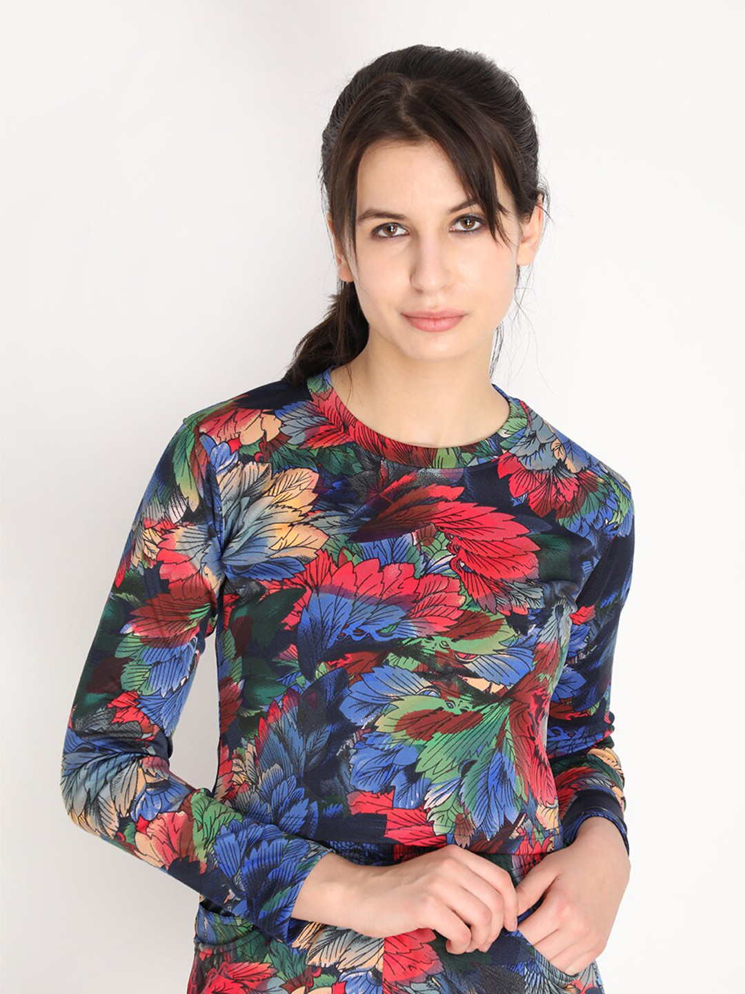 CHKOKKO Blue & Red Print Crop Top