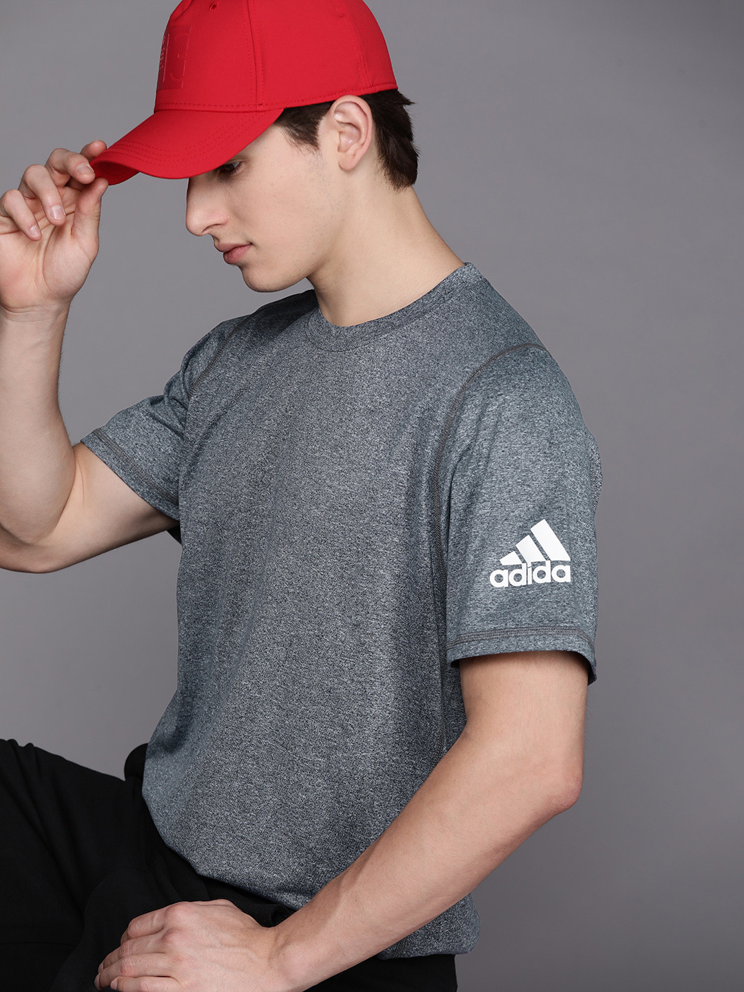 ADIDAS Men Navy Blue Freelift ULT HT Solid T-shirt