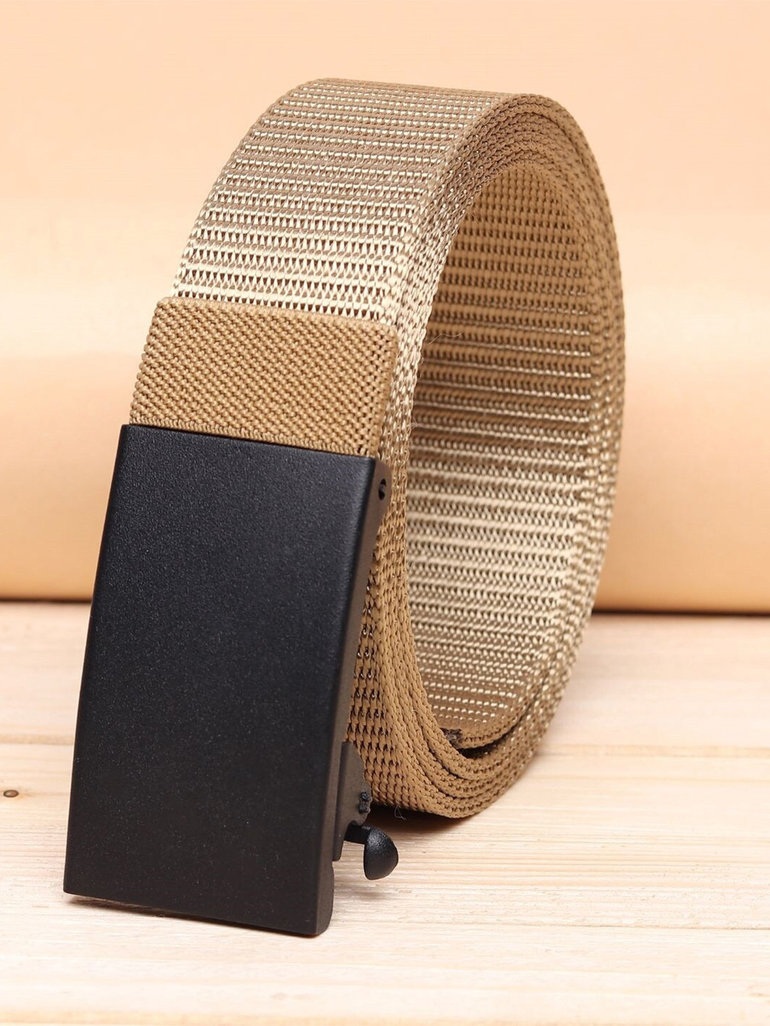 ZORO Men Gold-Toned Textured Belt