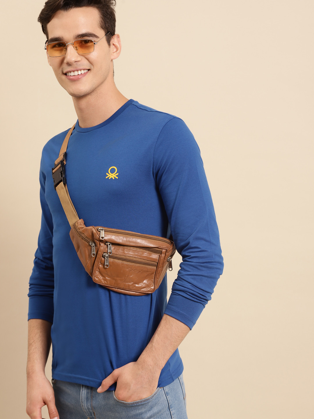 United Colors of Benetton Men Blue Solid T-shirt