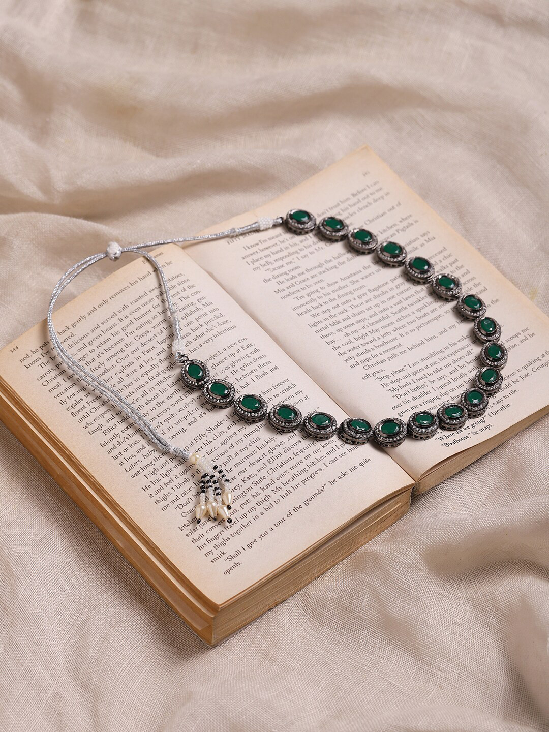 Ruby Raang Green & Silver-Toned Brass Silver-Plated Necklace