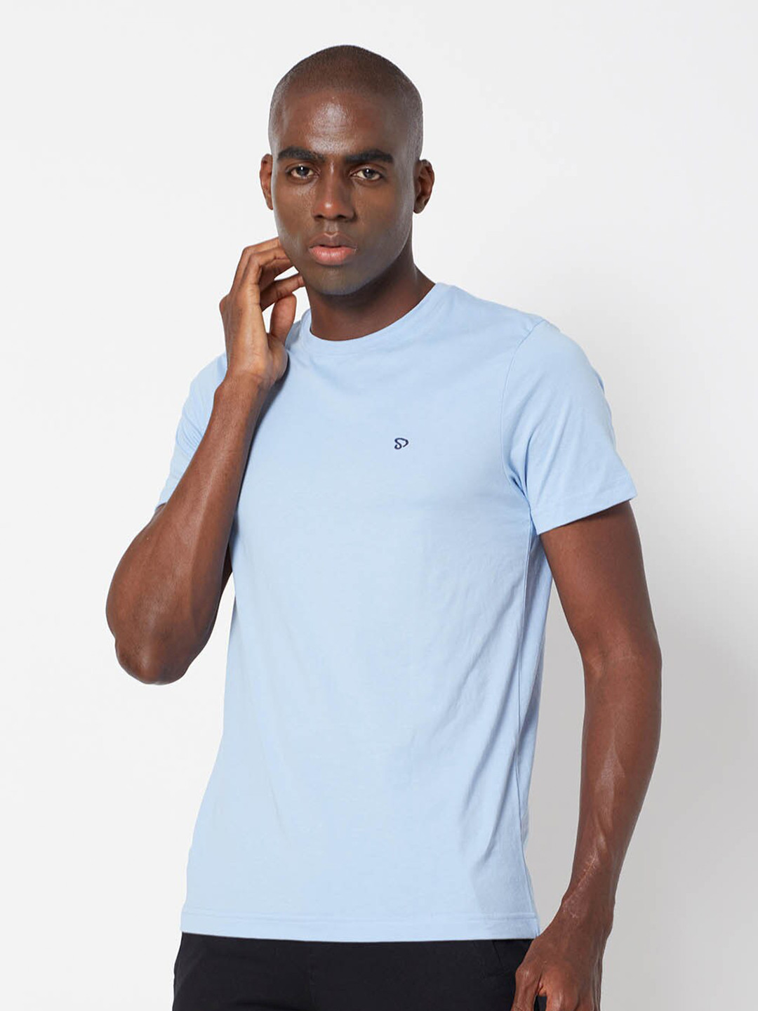 SPORTO Men Blue Solid Cotton T-shirt