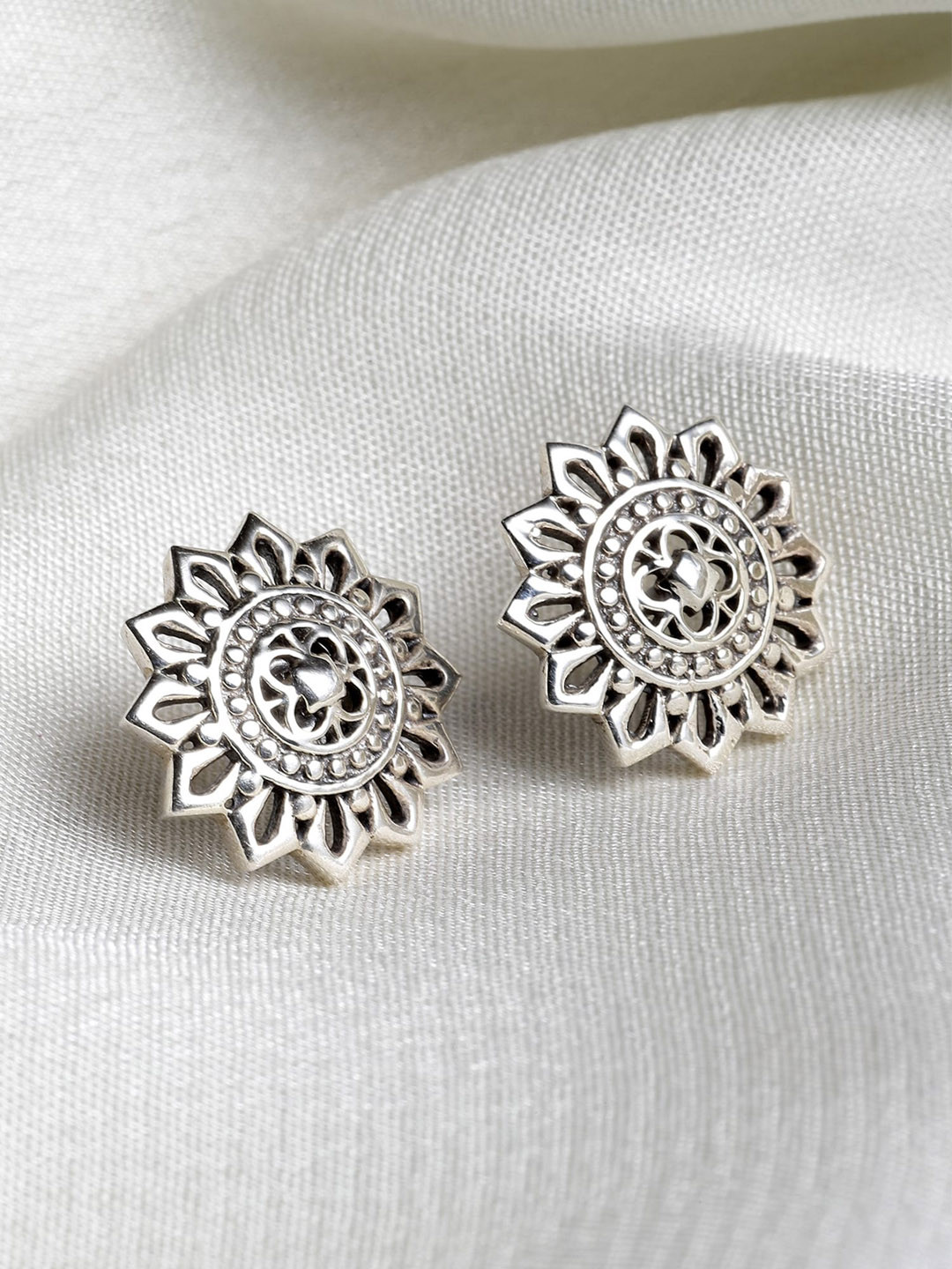 KUNUZ 925 Sterling Silver Antique Oxidised Silver Studs