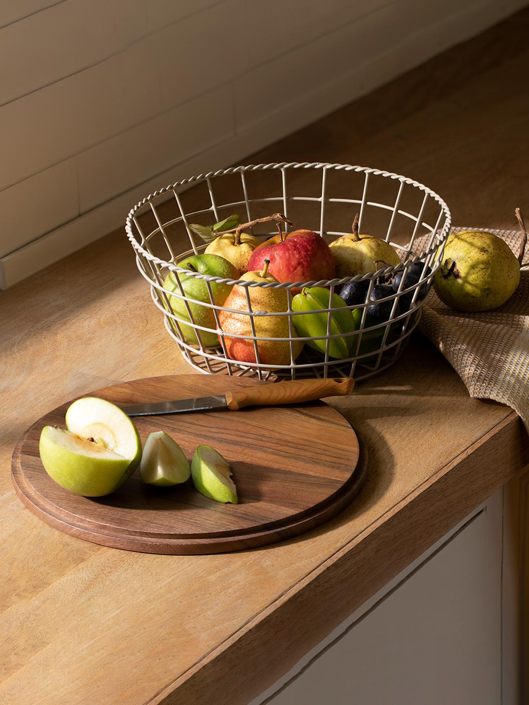 ellementry Grey & Brown Textured Twine Wired Basket