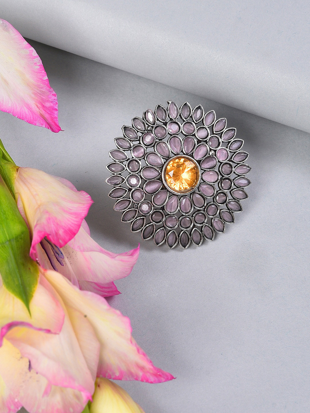 SOHI Silver-Plated White & Orange Stone-Studded Finger Ring