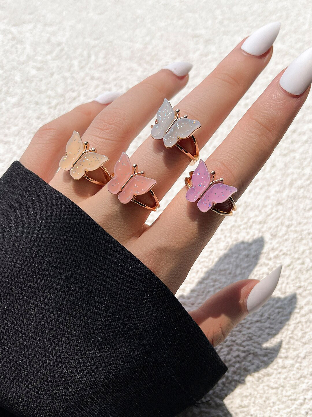 Shining Diva Set Of 4 Gold-Plated Crystal Butterfly Shaped Finger Rings
