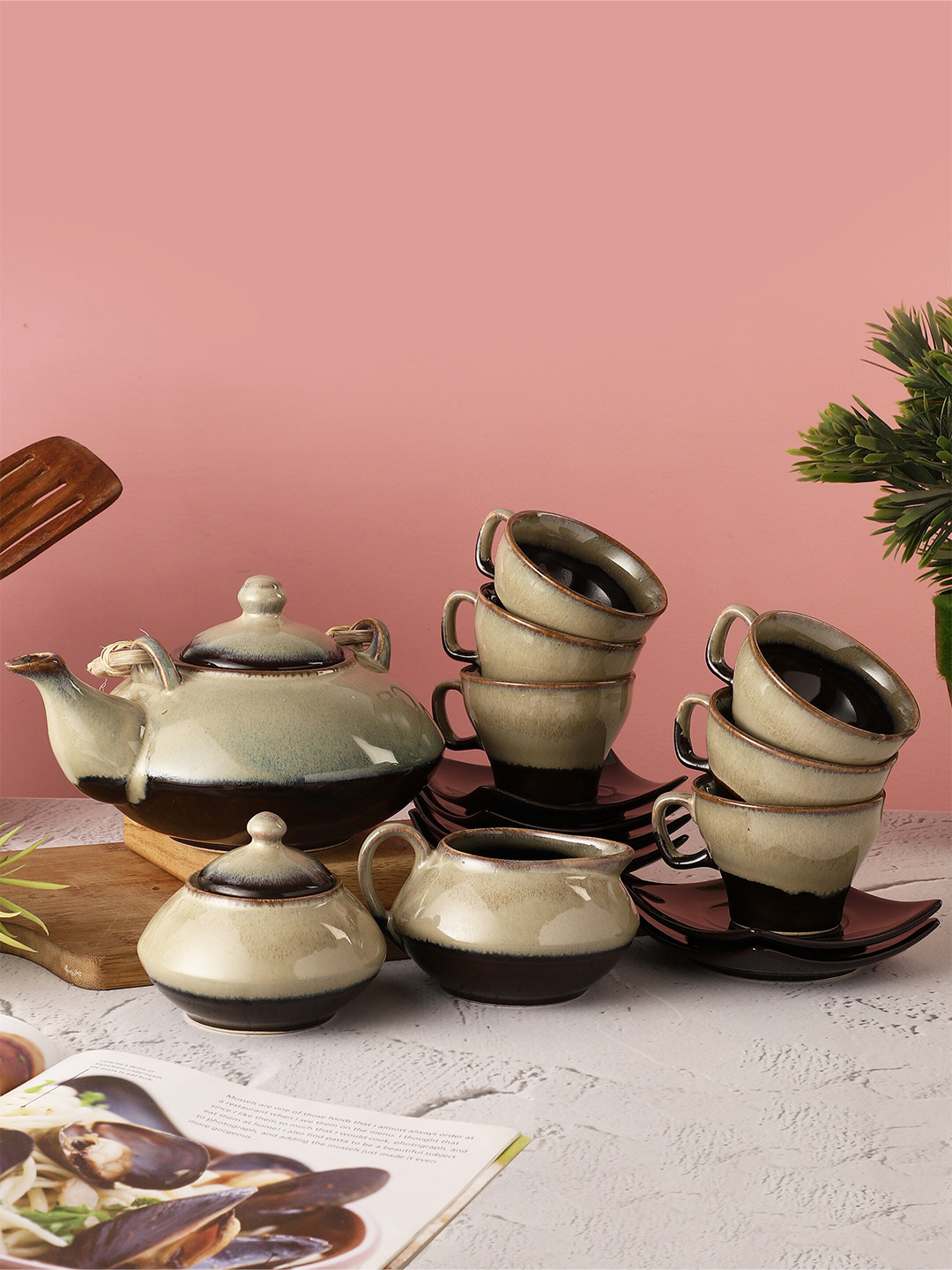 MIAH Decor Grey & Brown Pack of 14 Textured Ceramic Glossy Kettle & Set of Cups and Mugs