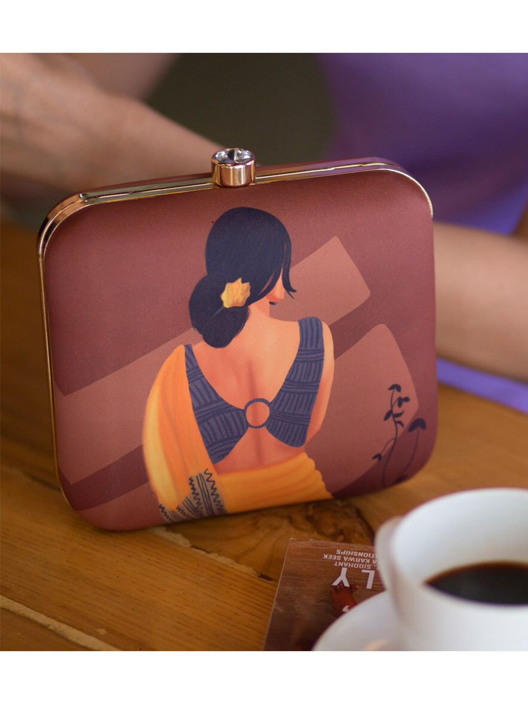 ARTKLIM Women Brown & Orange Printed Clutch