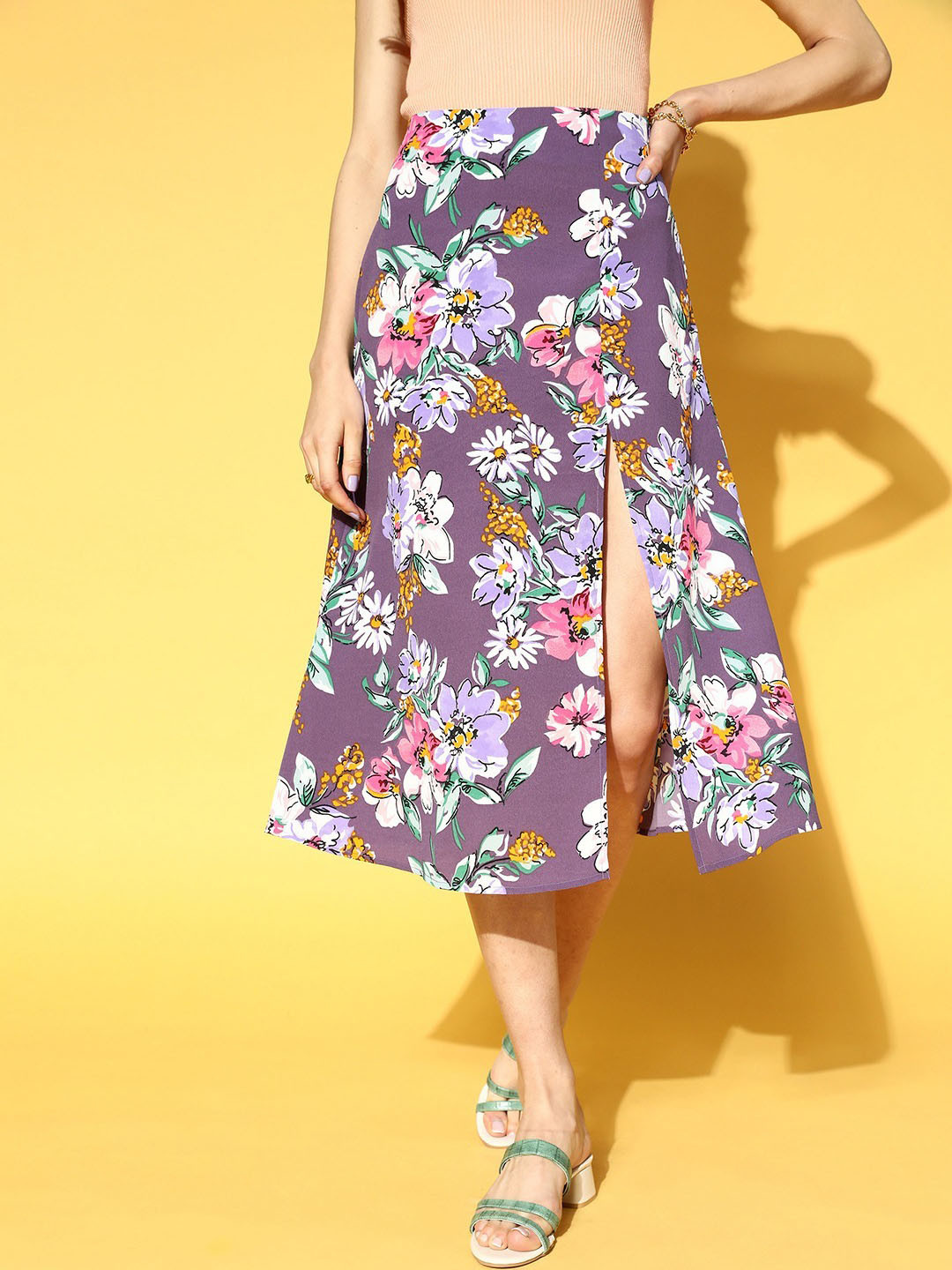 Berrylush Women Purple & Pink Floral Print A-Line Midi Skirt