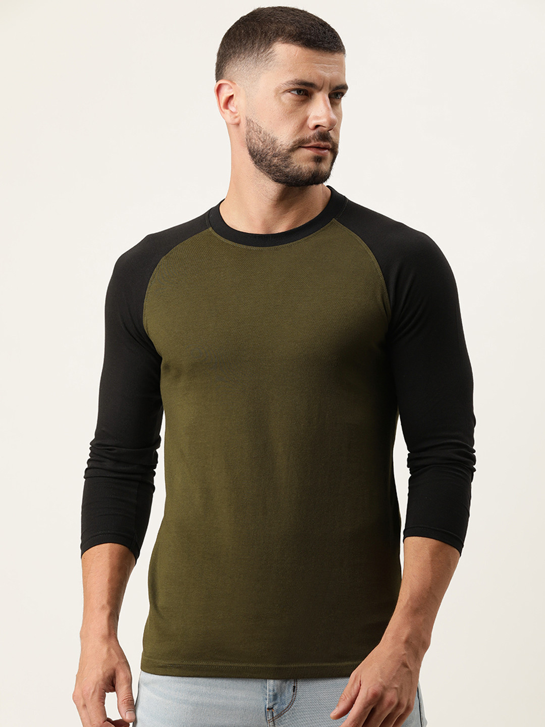 ARISE Men Olive Green & Black Bio Finish Cotton T-shirt