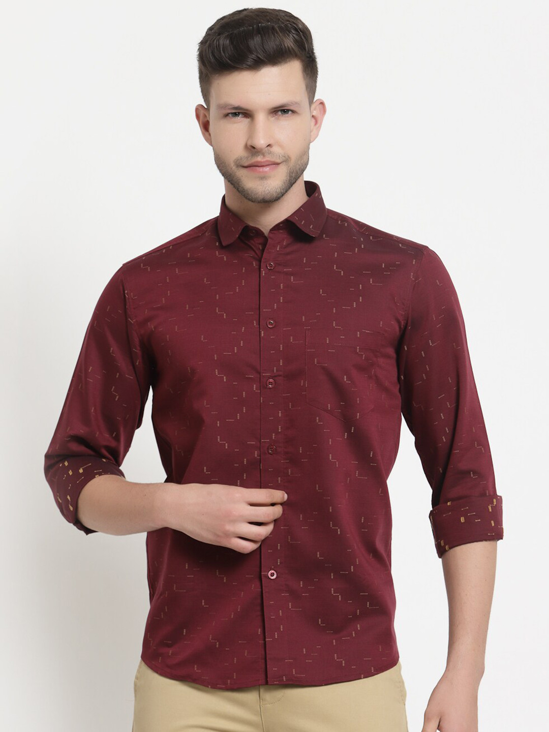Emerals Men Maroon & Beige Standard Ditsy Printed Organic Cotton Shirt