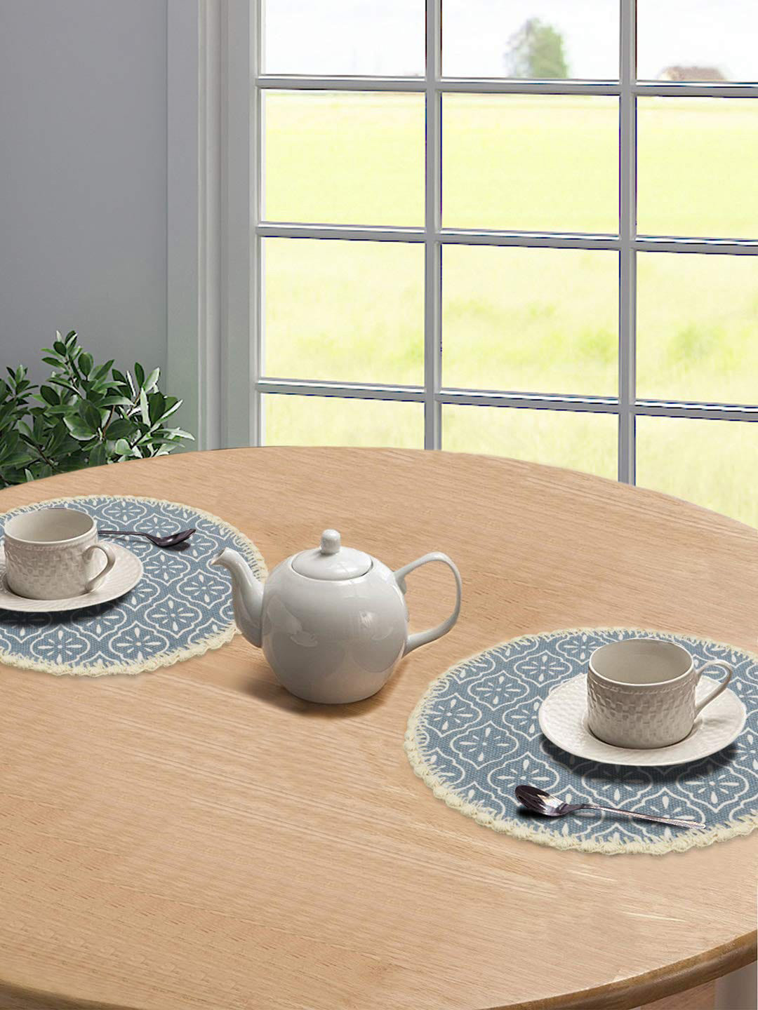 Saral Home Set Of 2 Grey & Off-White Printed Round Anti-Skid Cotton Table Placemats