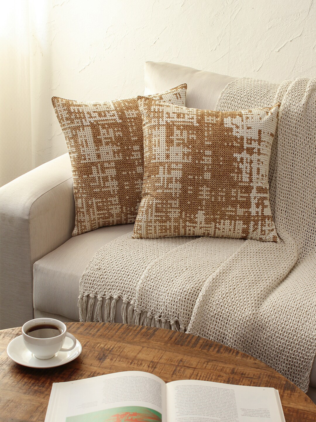 House This Set of 2 Beige & Cream-Coloured Abstract Cotton Square Cushion Covers