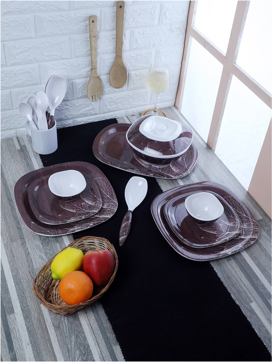 CDI Coffee Brown Leaf Melamine Dishwasher and Microwave Safe 40 Piece Dinner Set