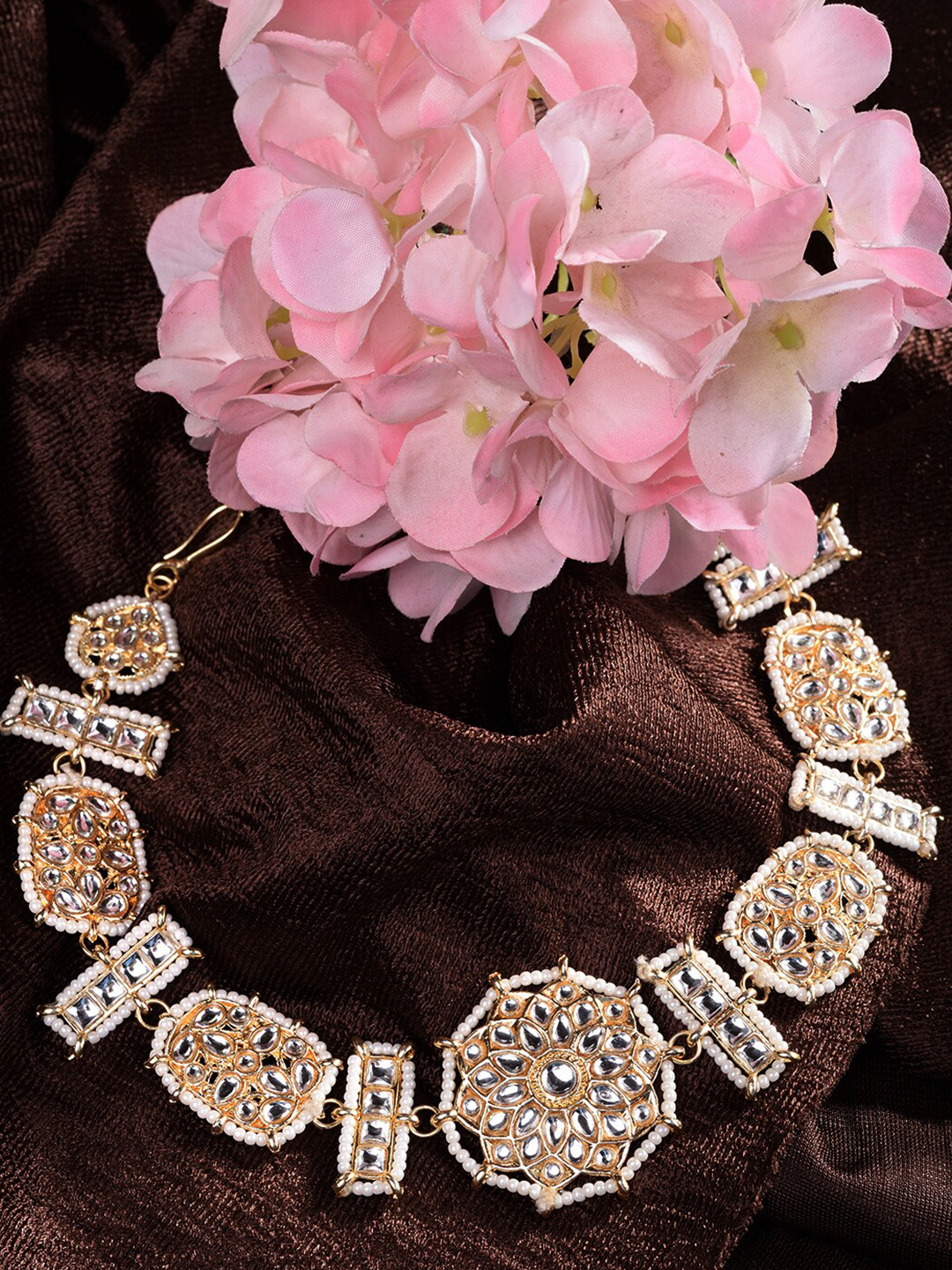 Saraf RS Jewellery Women Gold-Toned & White Beaded Hairband