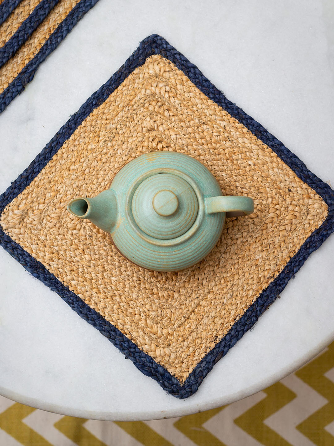 JASMEY HOMES Set Of 2 Blue & Beige Square Jute Table Placemats