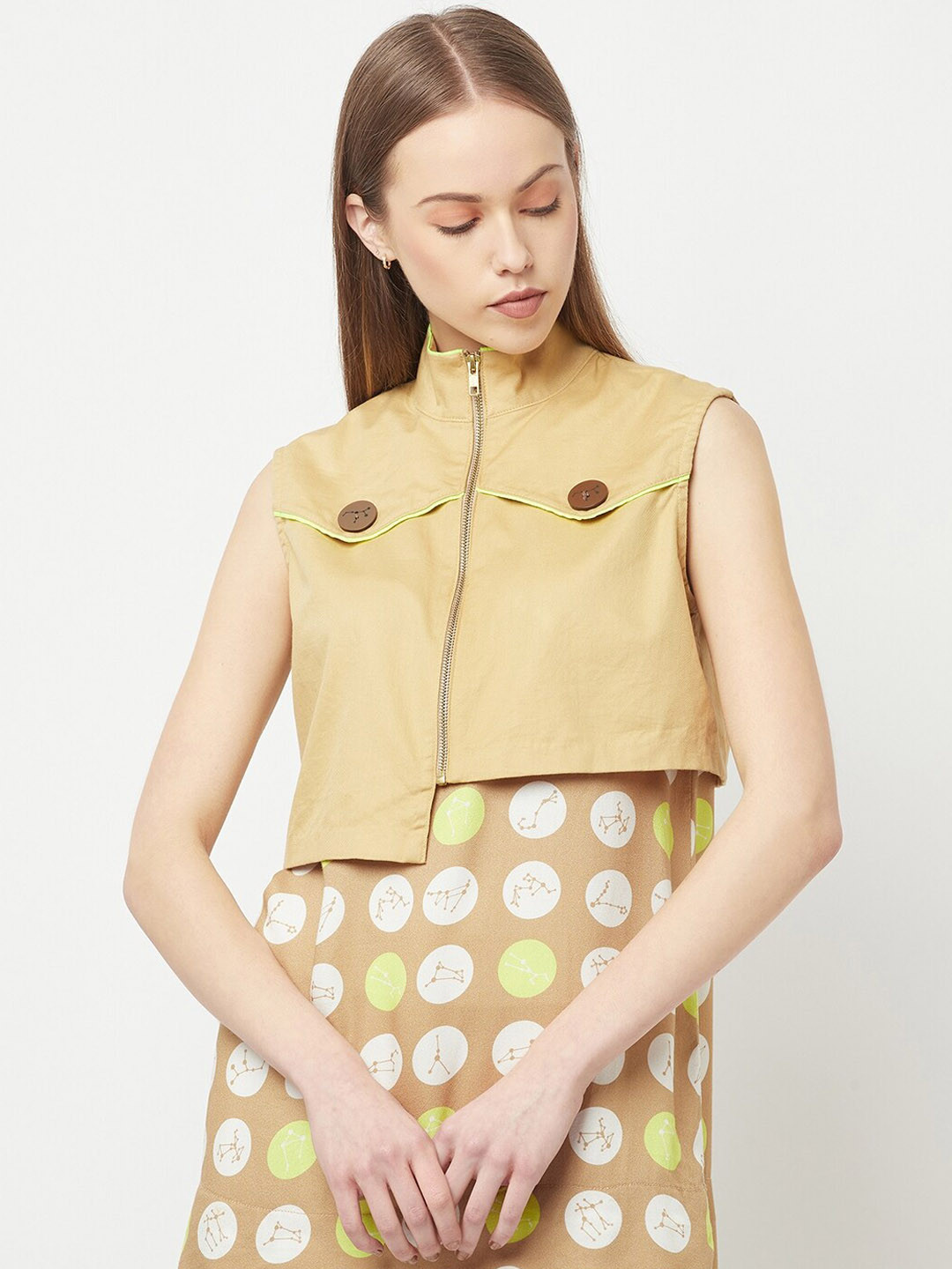 Crimsoune Club X Nikhil Thampi Women Beige Nikhil Thampi Cropped Jacket