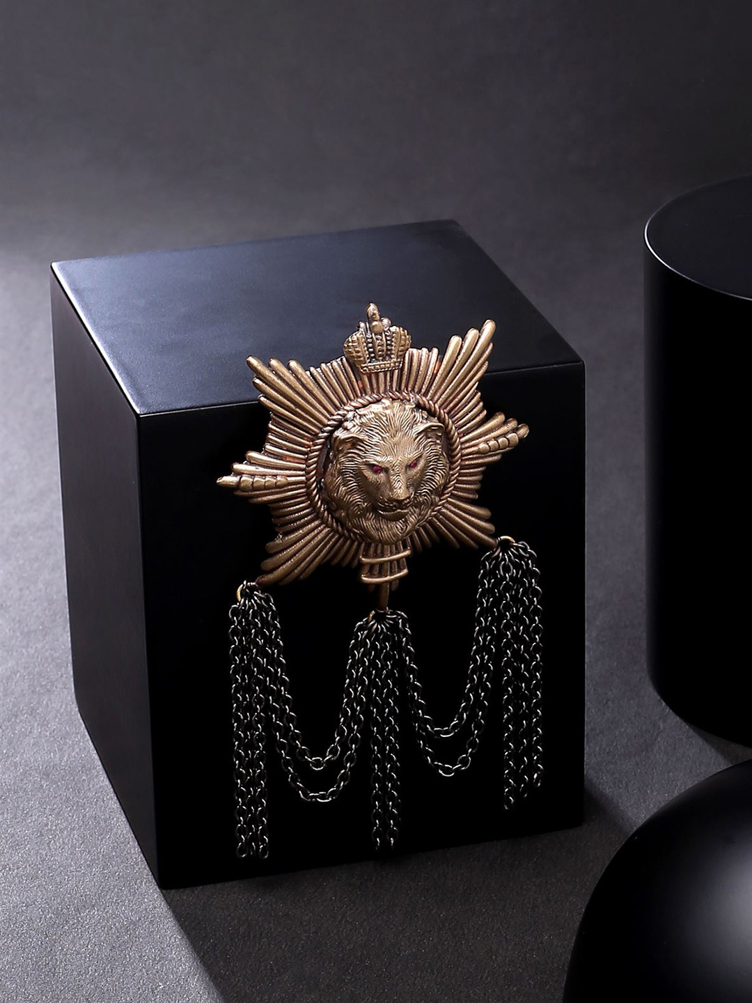 COSA NOSTRAA Men Metallic Triple Emblem Brooch