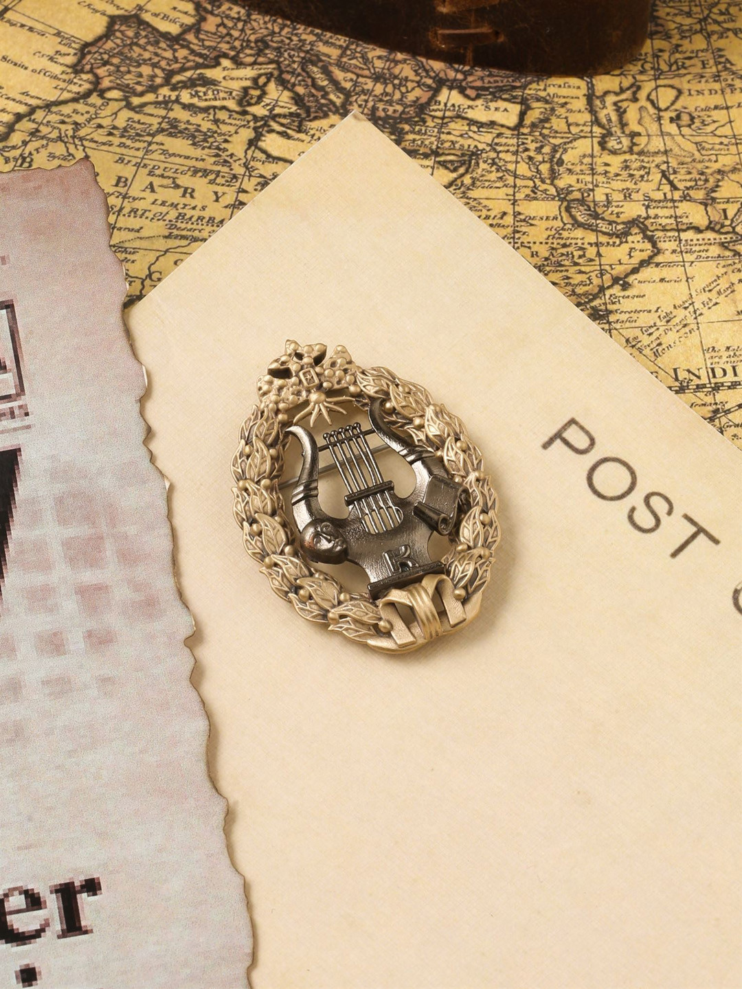 COSA NOSTRAA Men Gold-Toned Badge Brooch