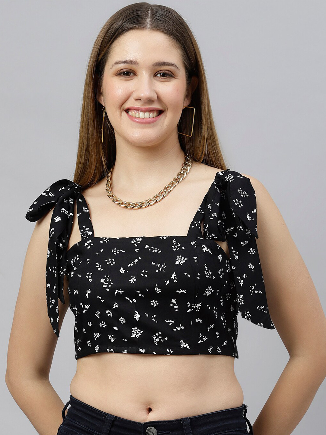 FLAMBOYANT Black & White Floral Print Crop Top