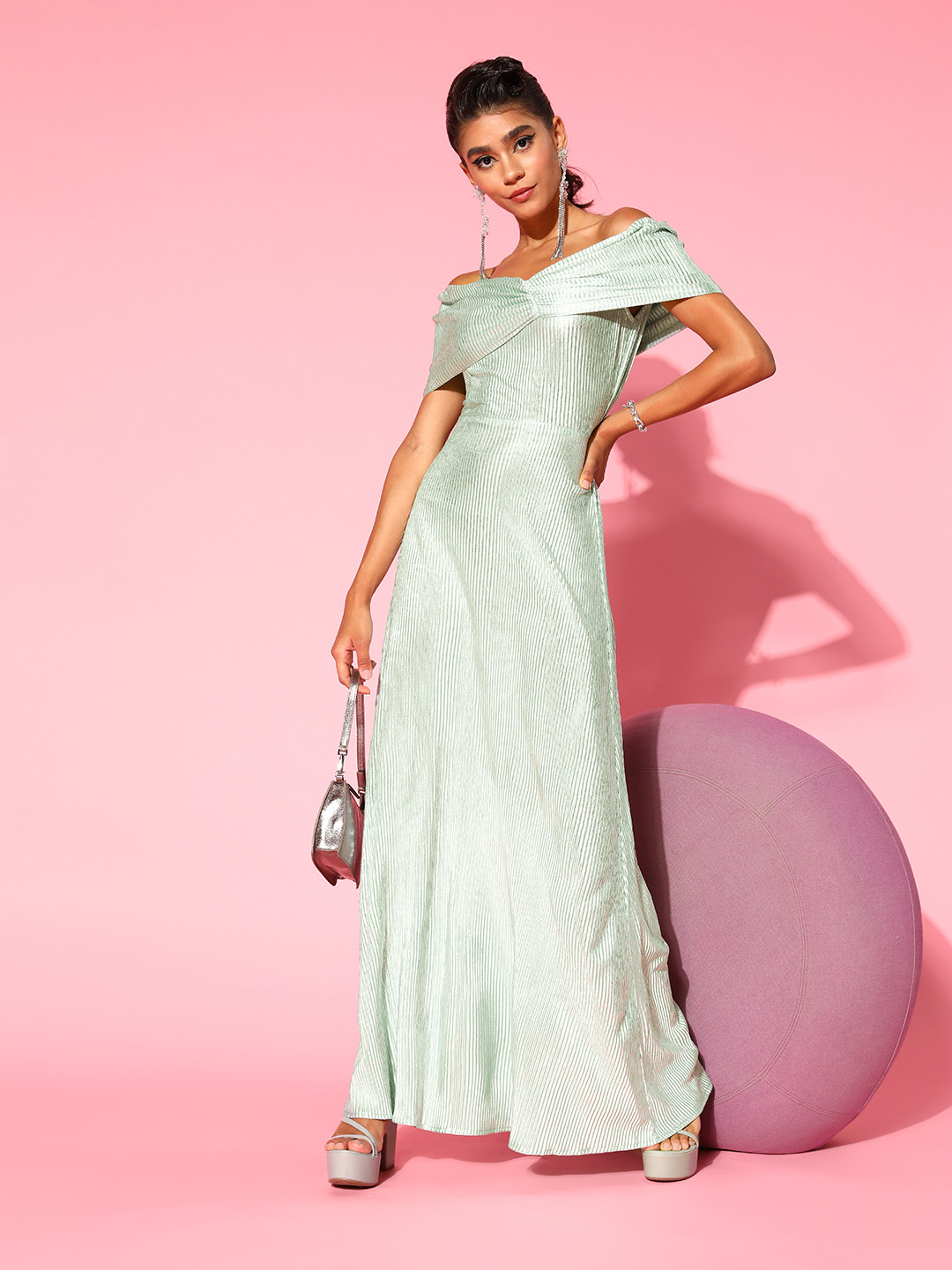 Athena Women Lovely Green Solid Pleated Form Dress